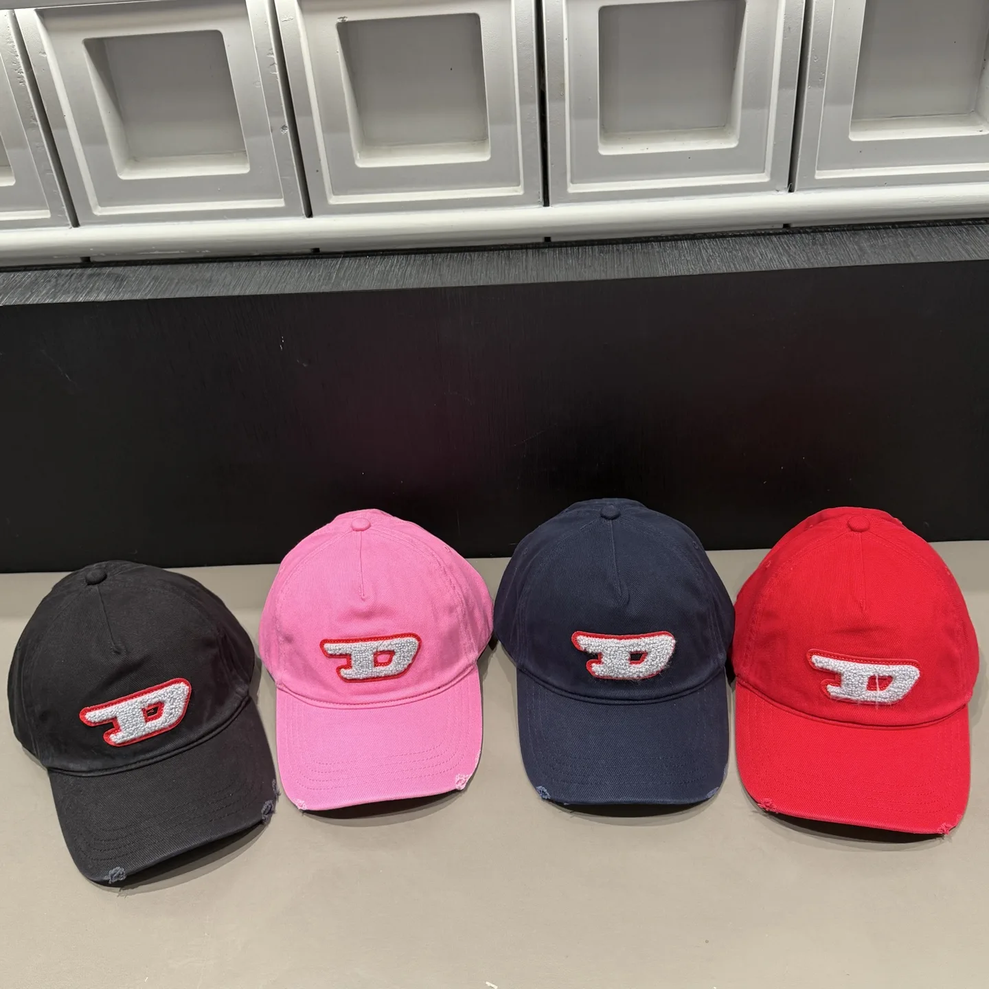 Diesel Hat Resilient 7725