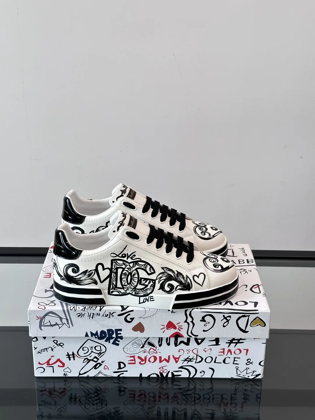 Practical Dolce & Gabbana  Shoes 6890