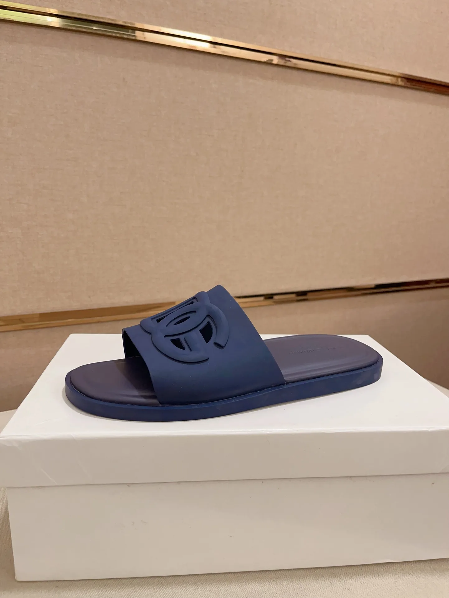 Dolce & Gabbana Slippers Sustainable 6923
