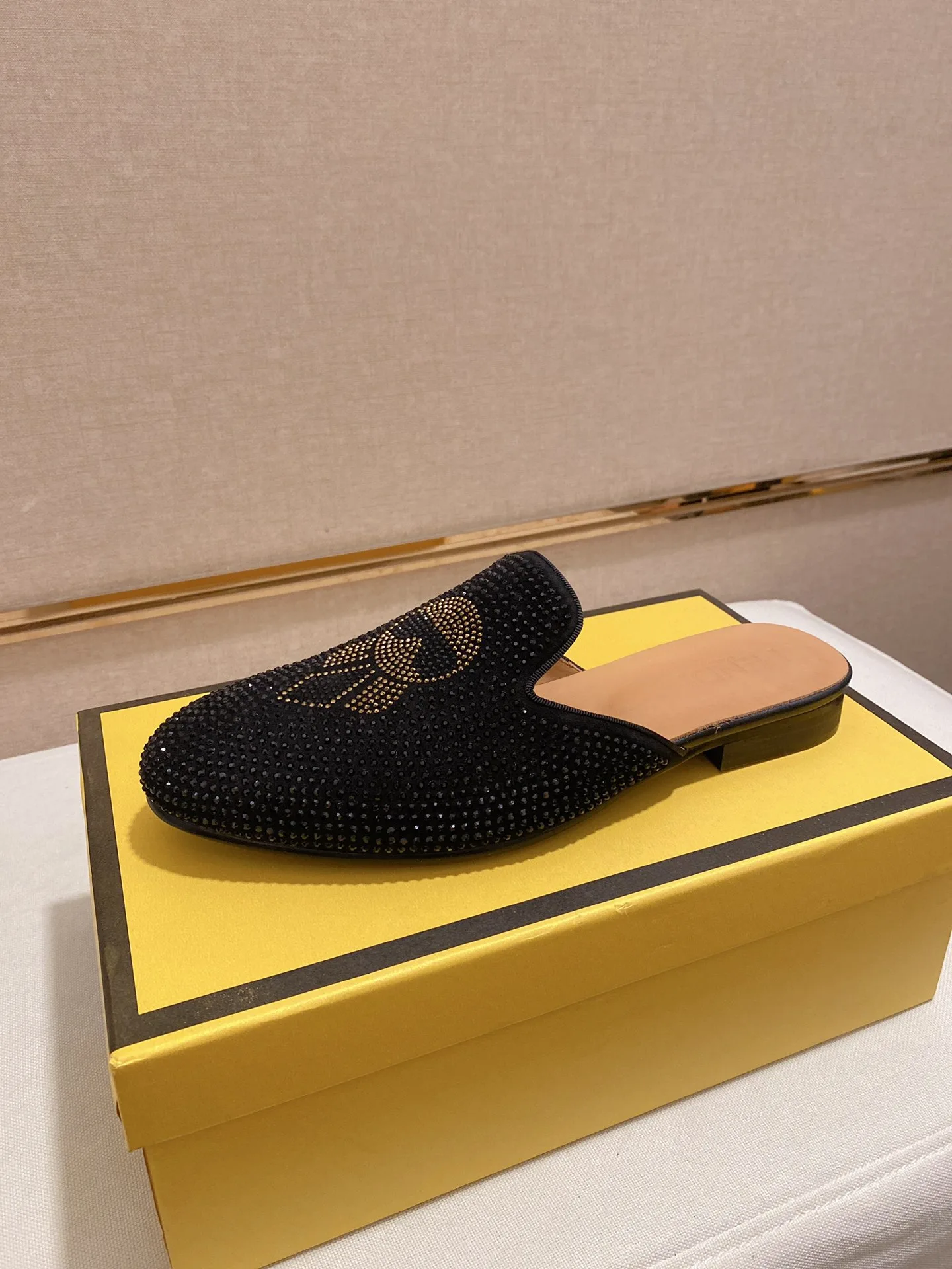 Fendi  Shoes Durable 4714