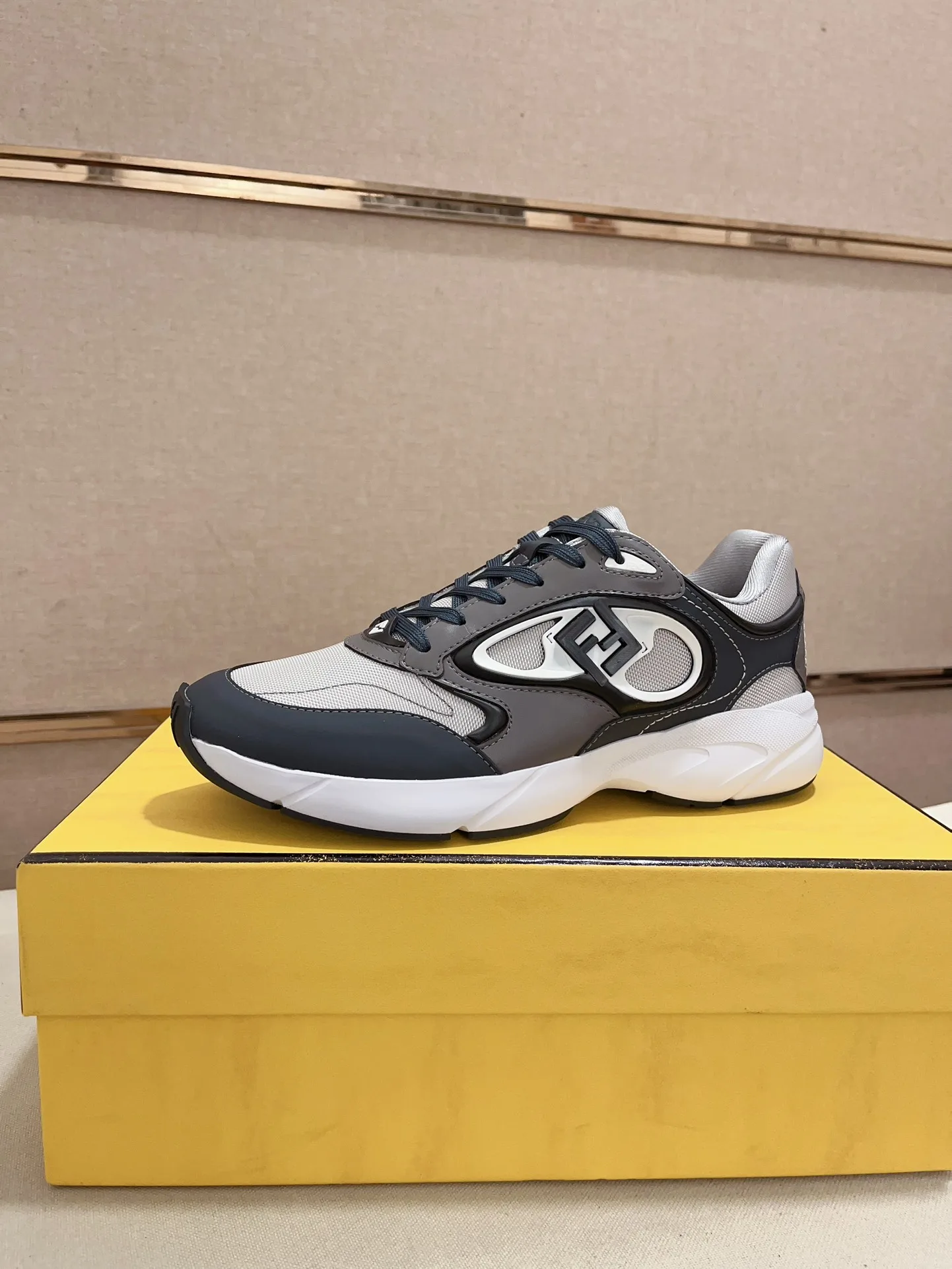 Popular Fendi  Shoes 4731