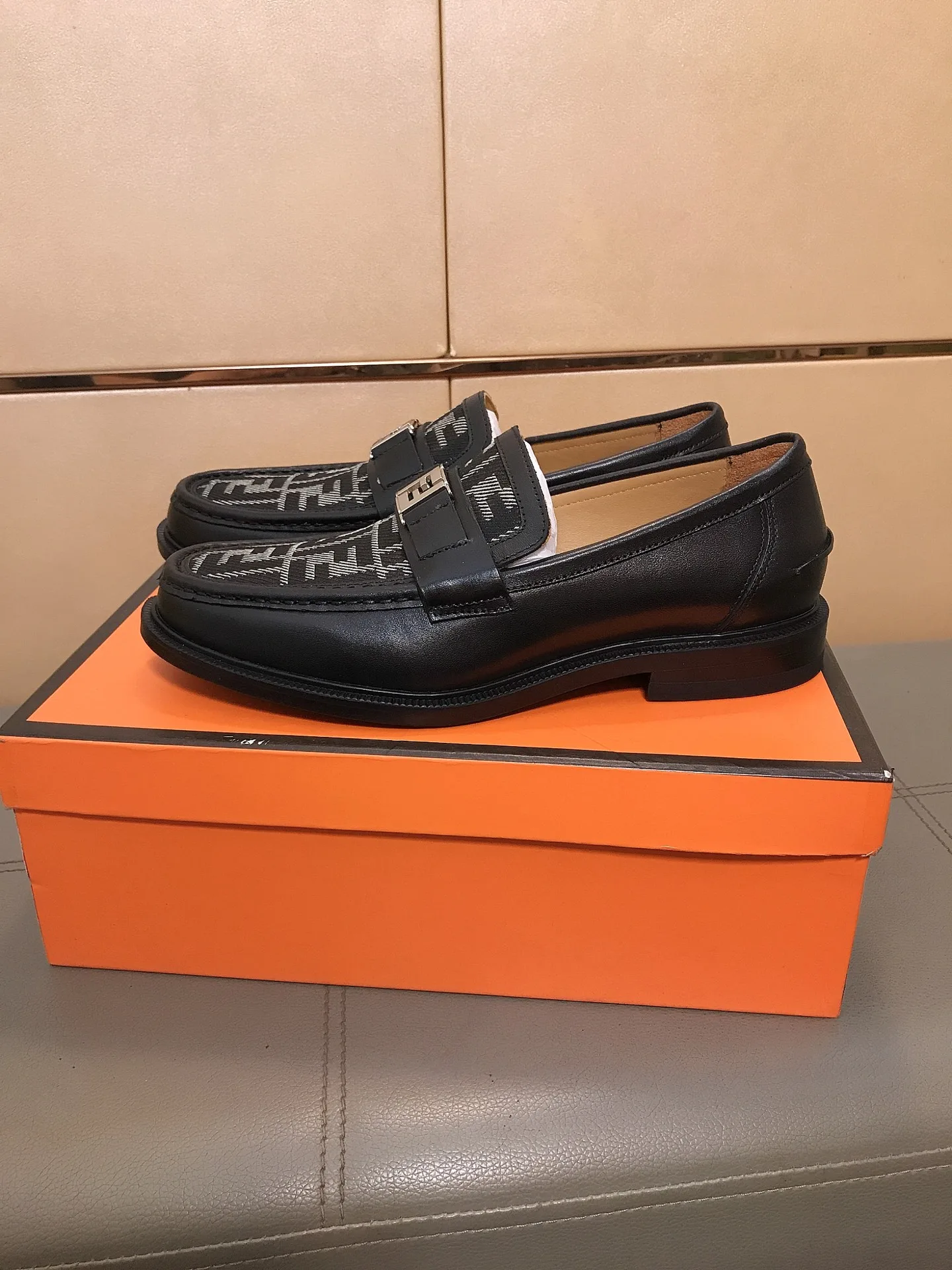 Fendi  Shoes WrinkleFree 4719