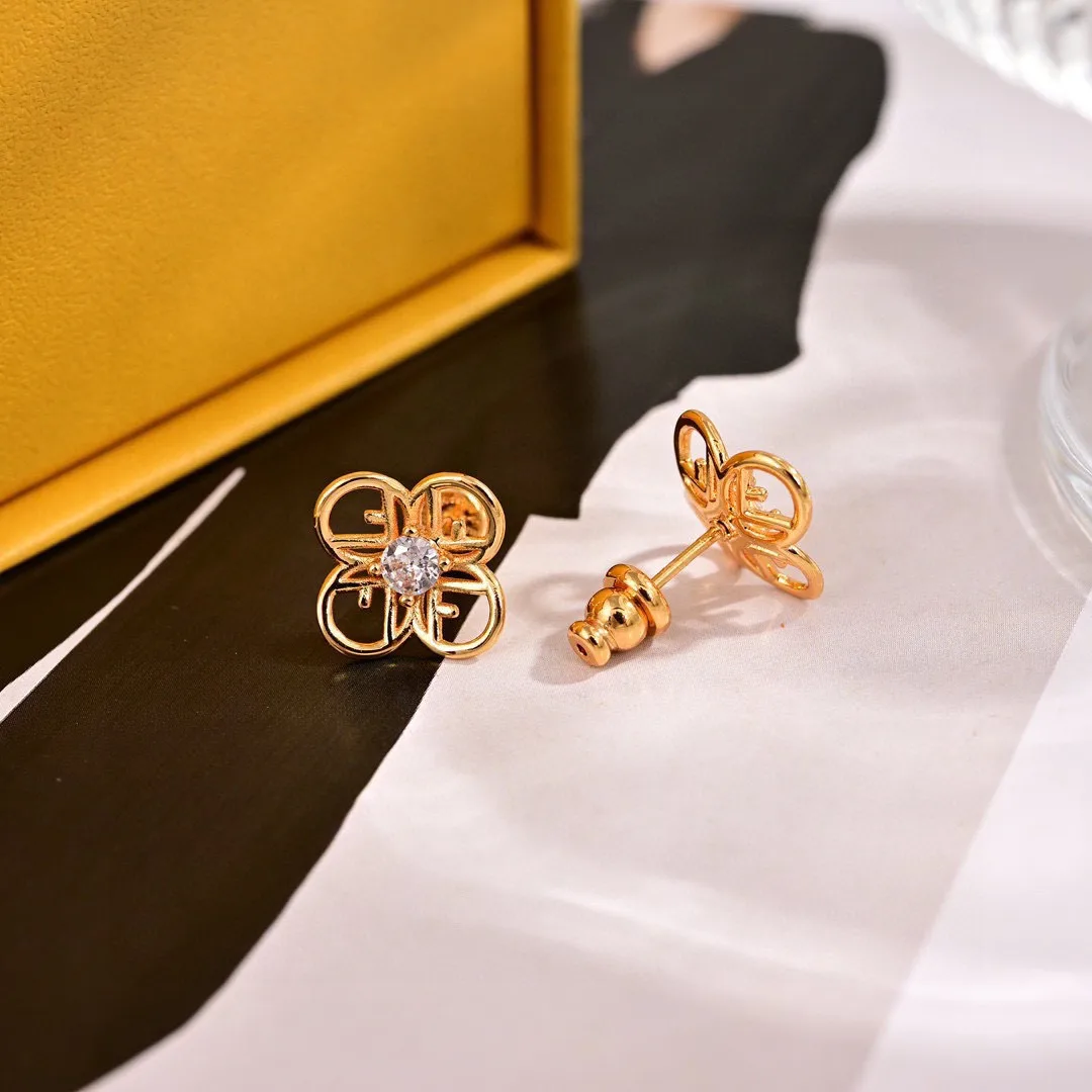 Breathable Fendi Earrings 4755