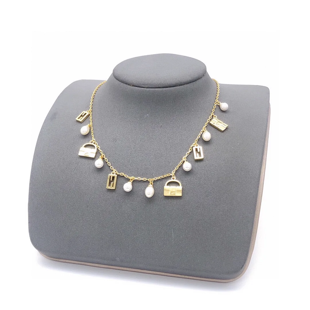 SmoothTexture Fendi Necklace 4802