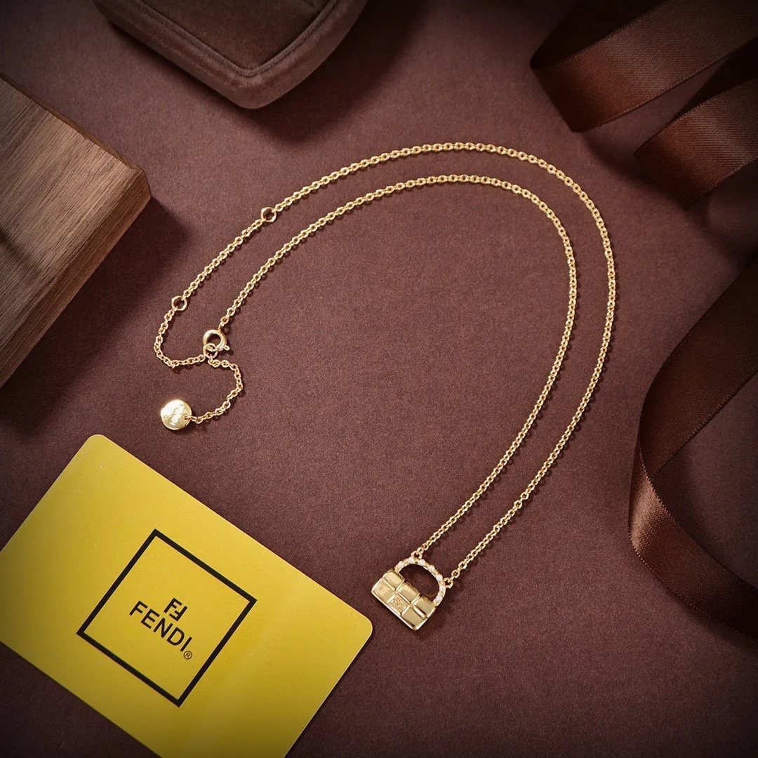 Cozy Fendi Necklace 4803