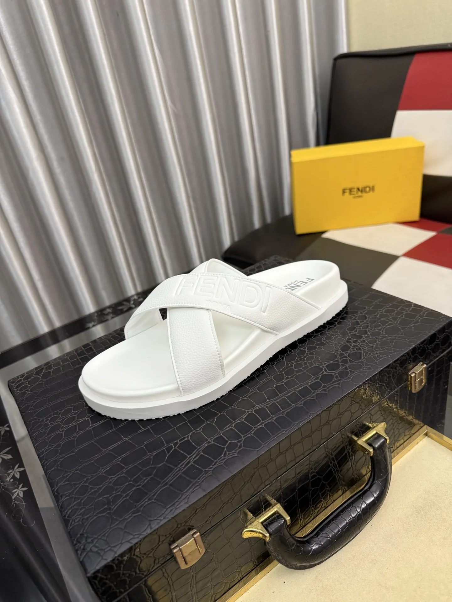 Soft Fendi Sandals 4812