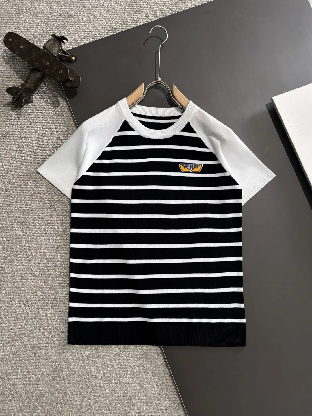 Fendi Short Sleeves Refined 4843
