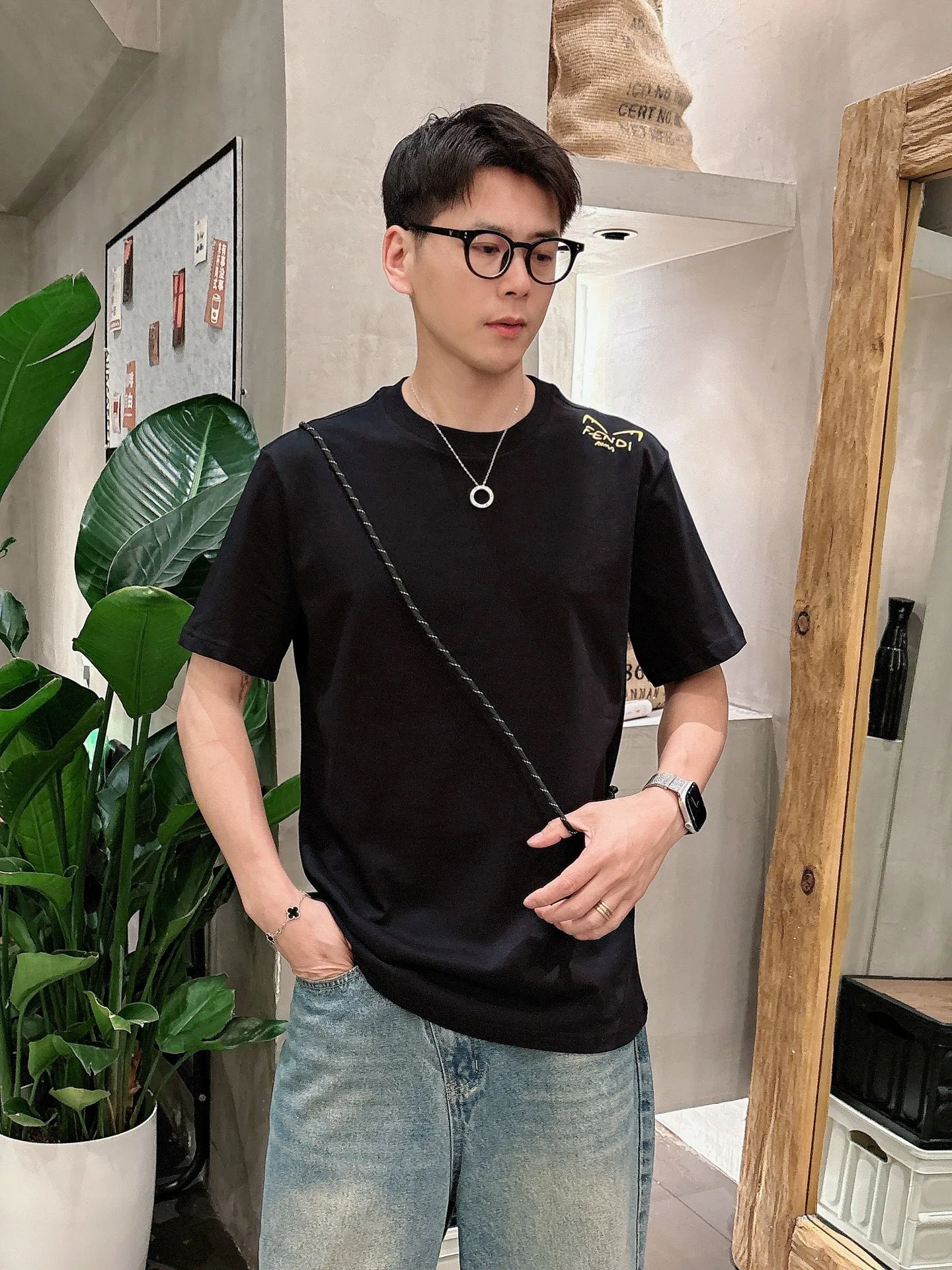 Fendi Short Sleeves FashionForward 4829
