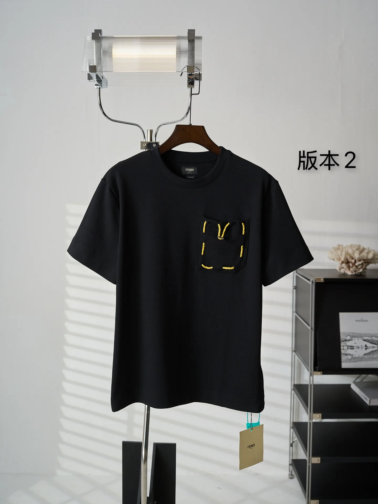 Sustainable Fendi Short Sleeves 4825