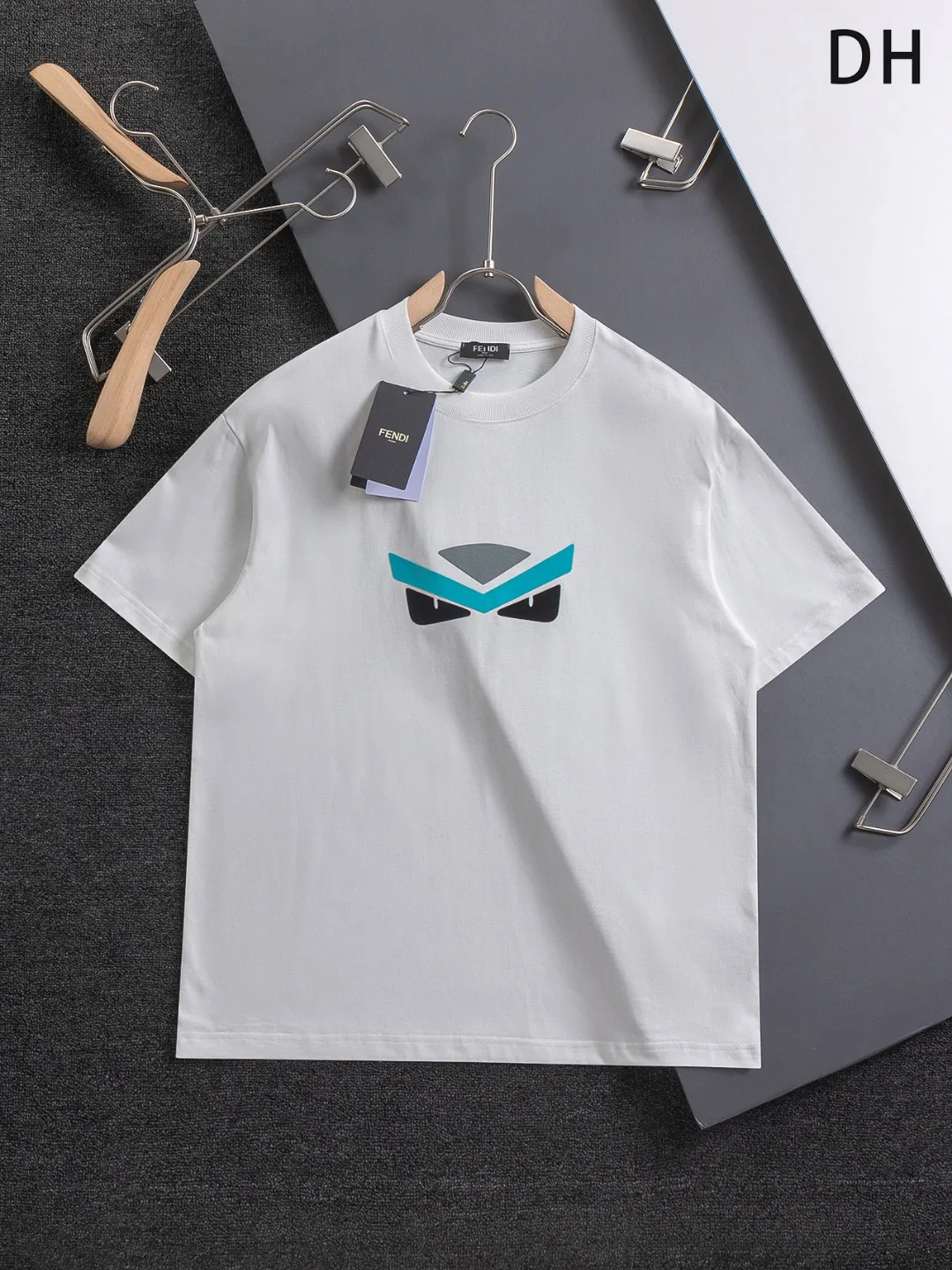 Supportive Fendi Short Sleeves 4852