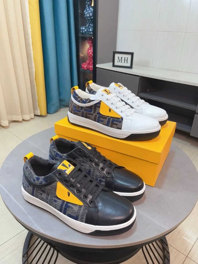 Fendi Sneakers TravelReady 4940