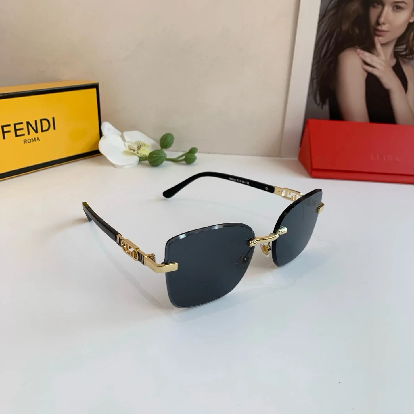 Fendi Sunglasses Snug 4960