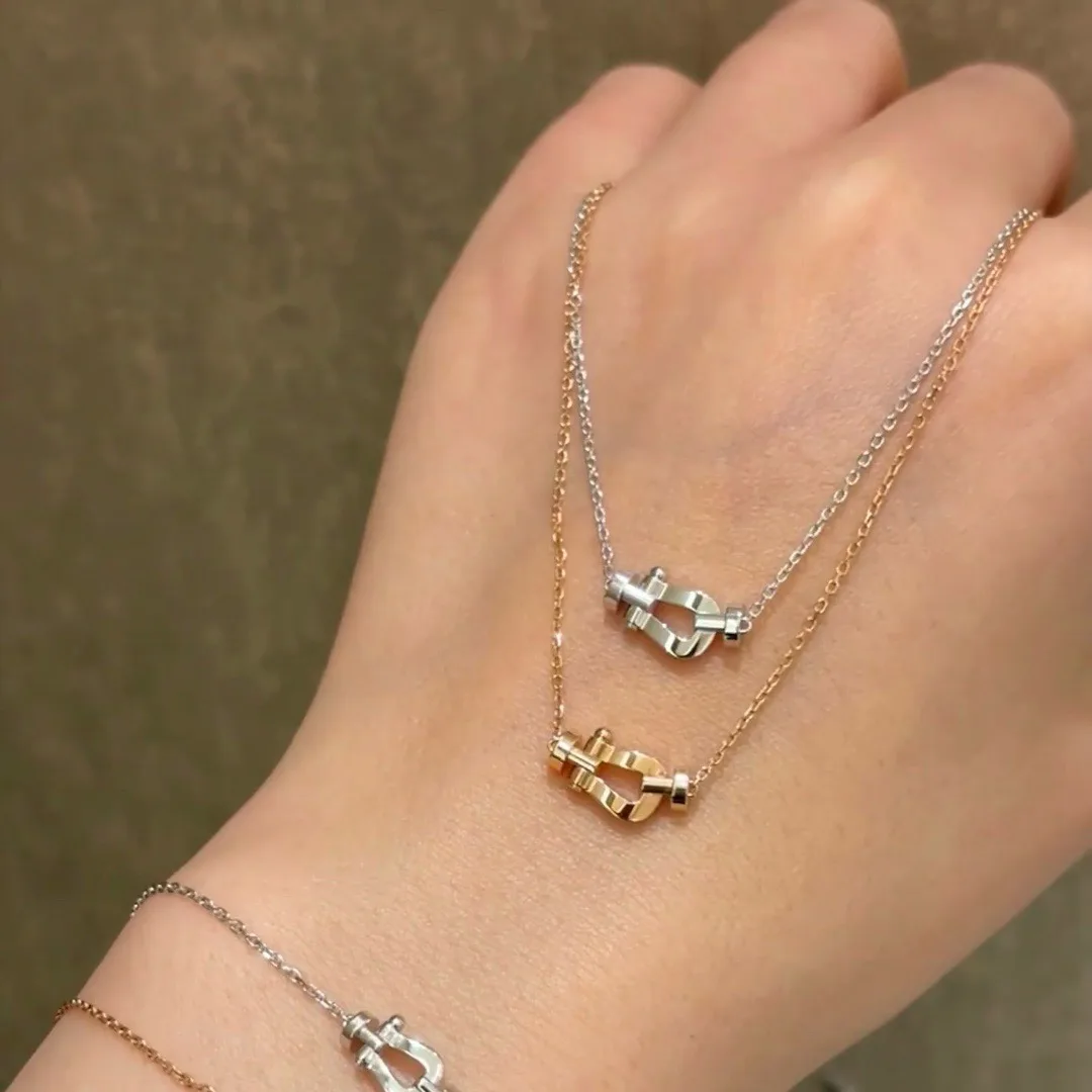 Lightweight Fred Necklace 7625