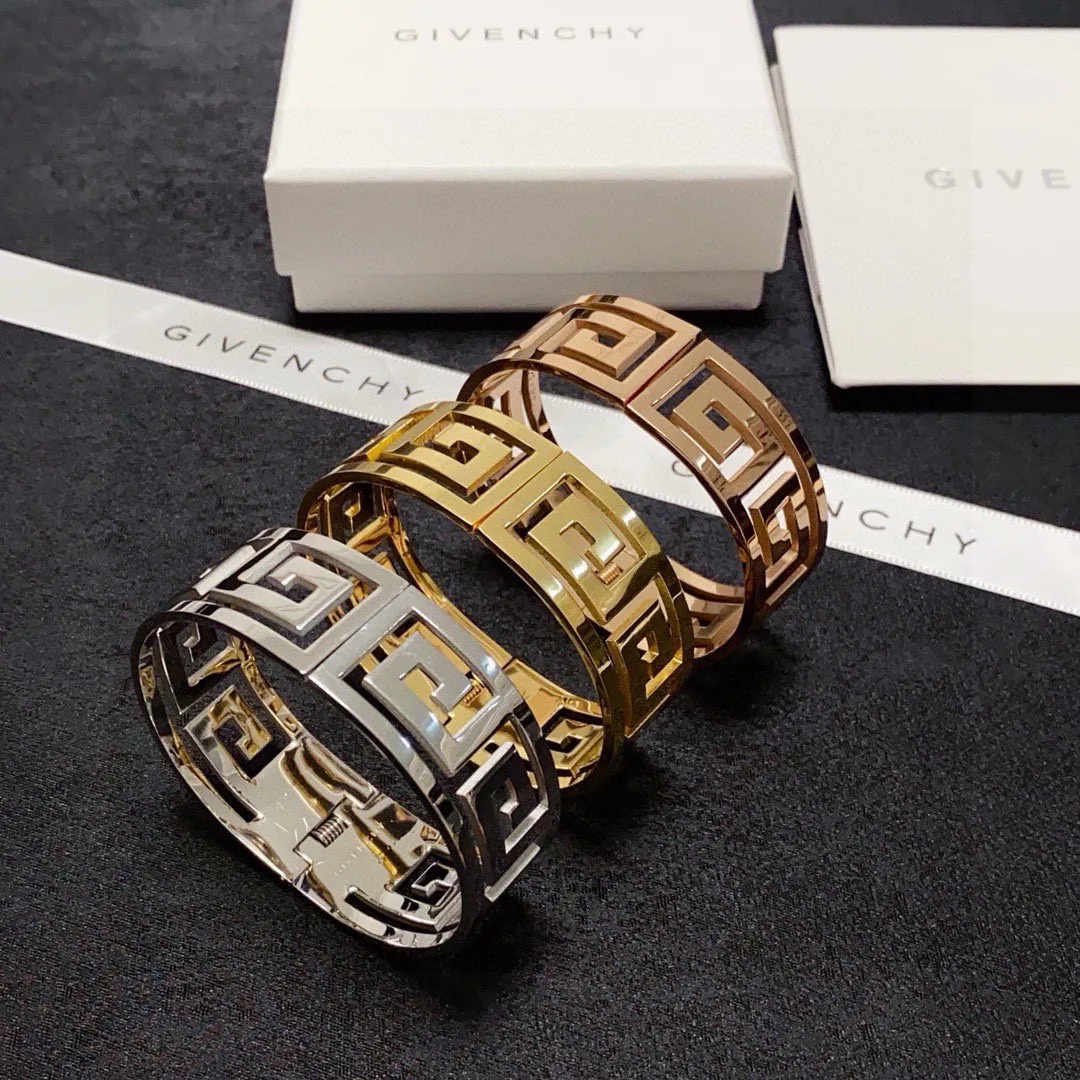 Givenchy Bracelet Affordable 6530