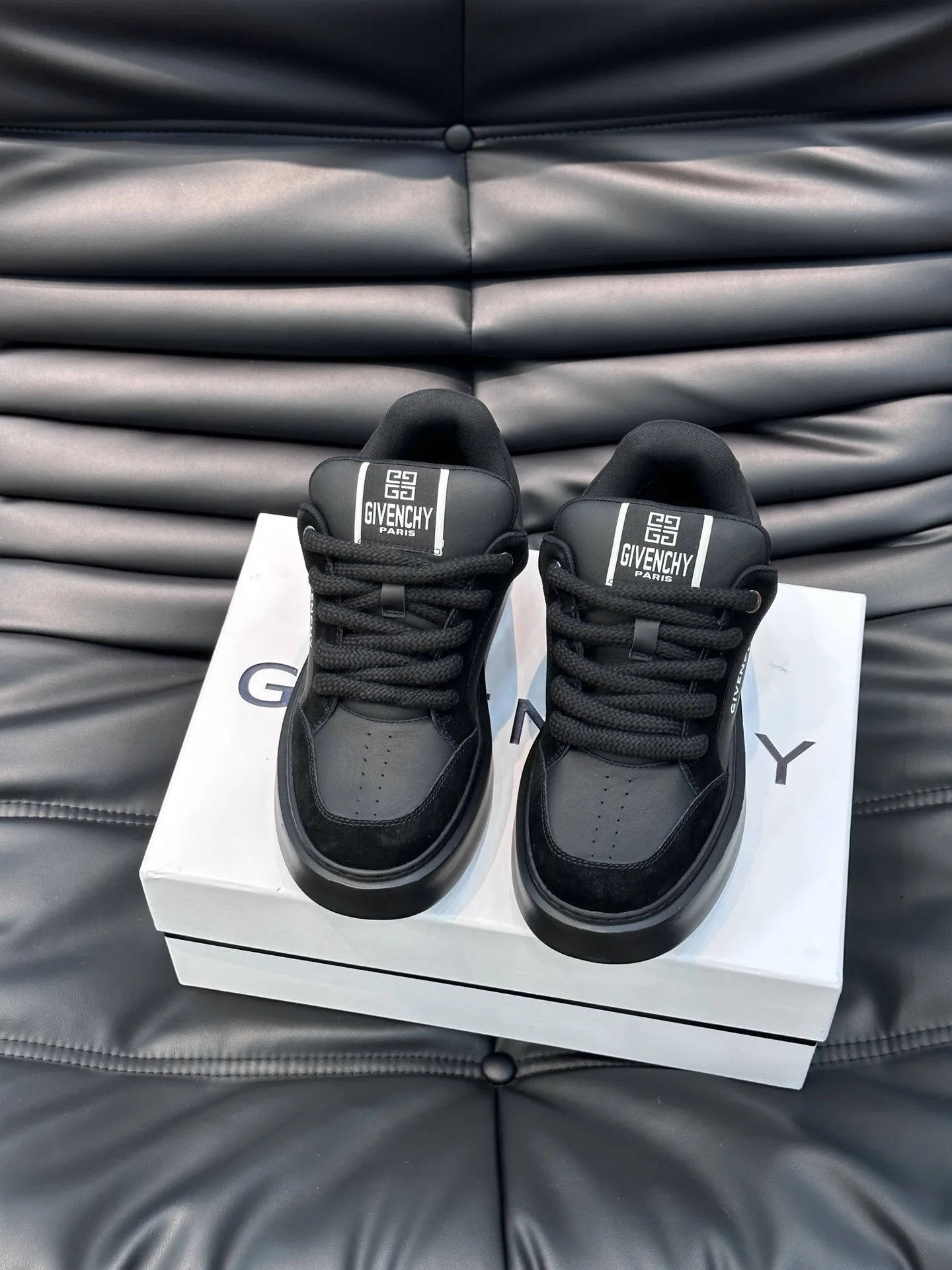 Cozy Givenchy  Shoes 6532