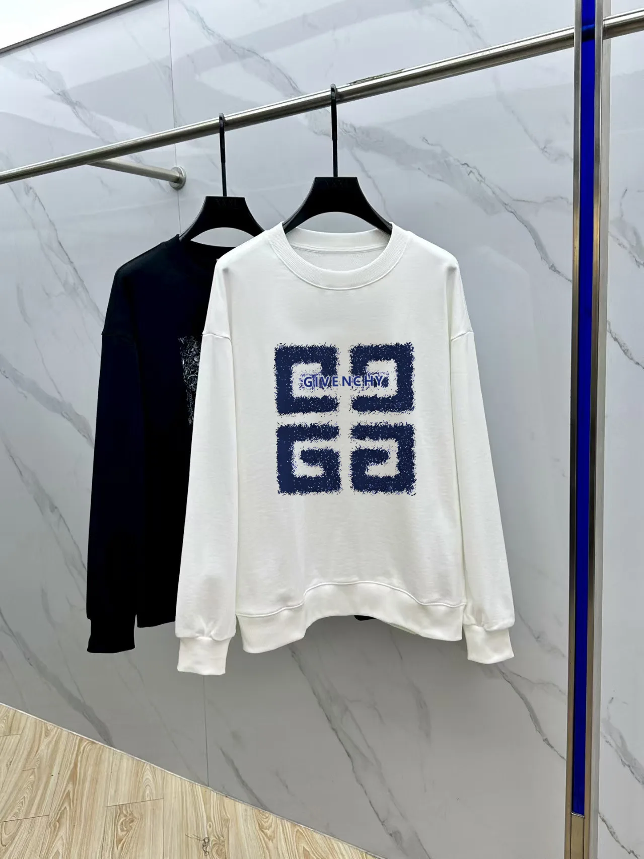 SmartChoice Givenchy Long Sleeves 6552
