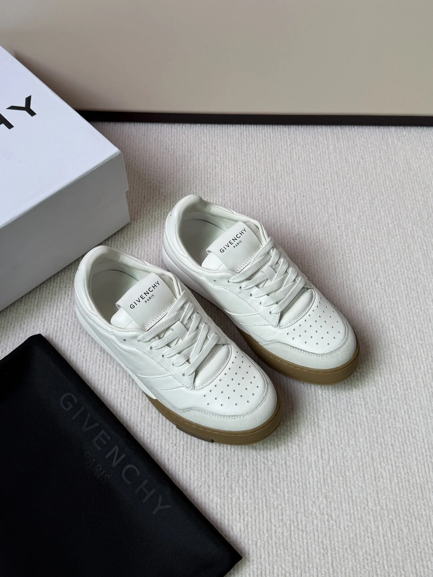 Givenchy Sneakers FlexibleFit 6602