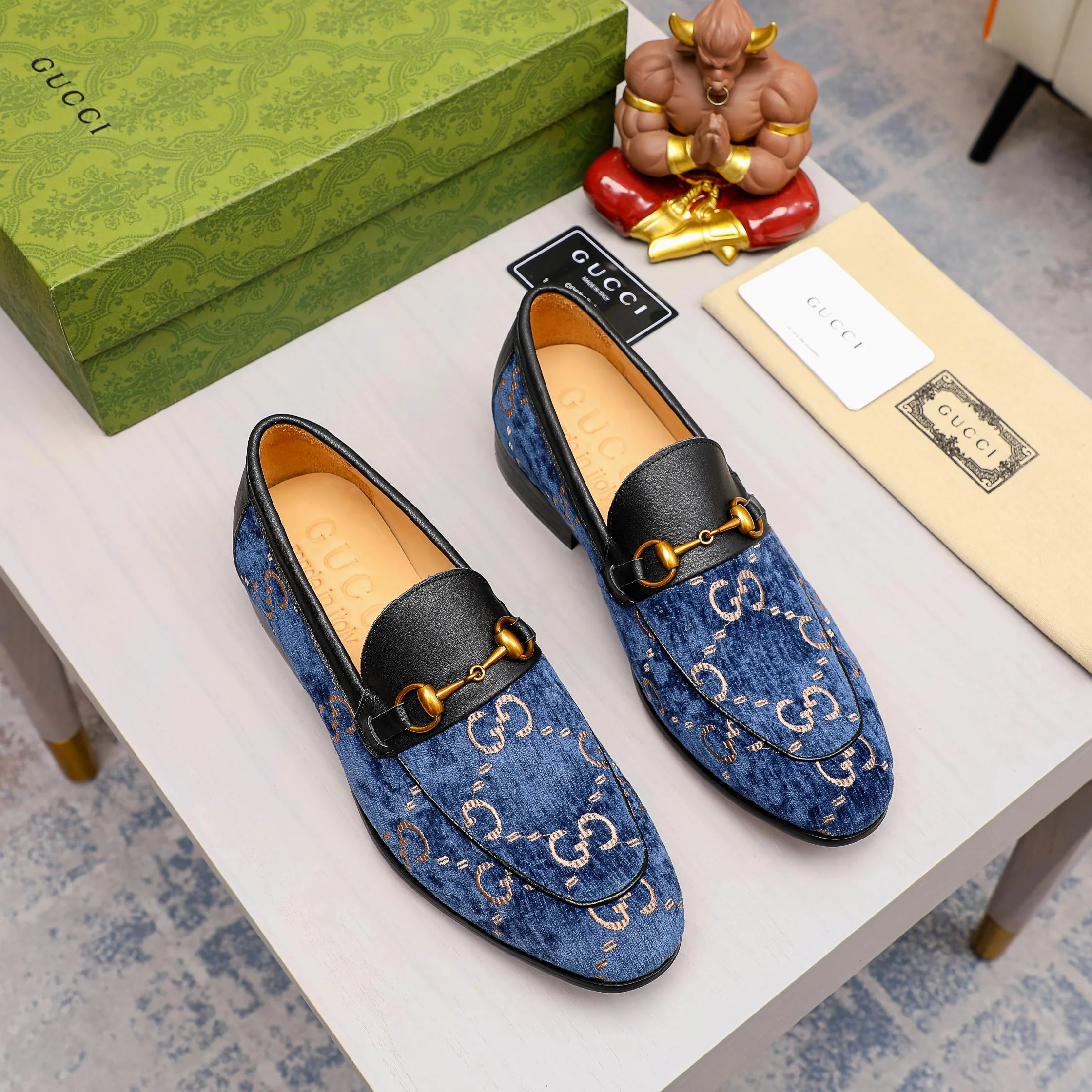 SportInspired Gucci Formal Wear 2776