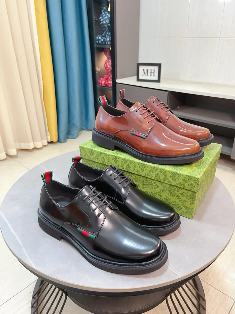 Resilient Gucci Formal Wear 2766