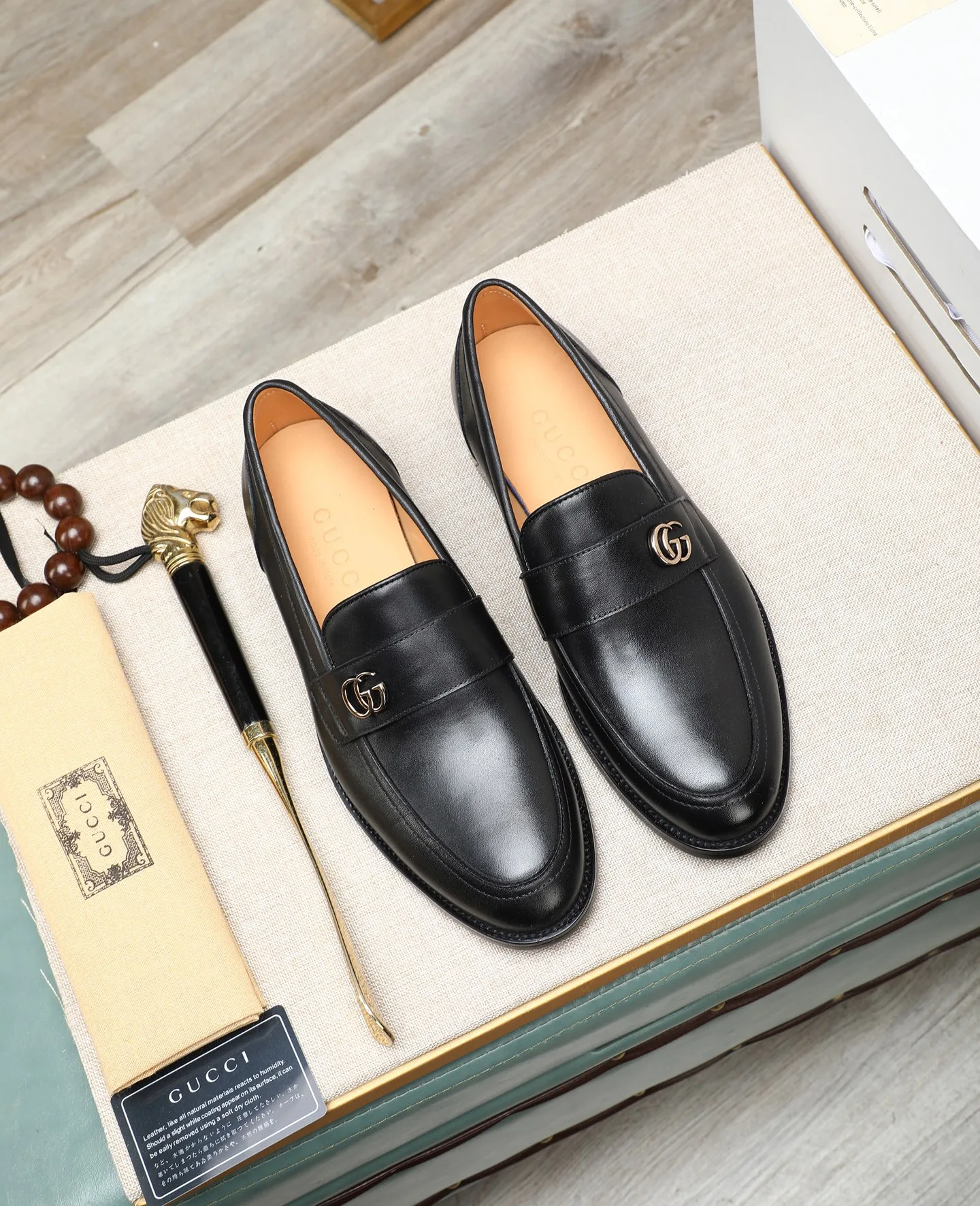 Bright Gucci Formal Wear 2770