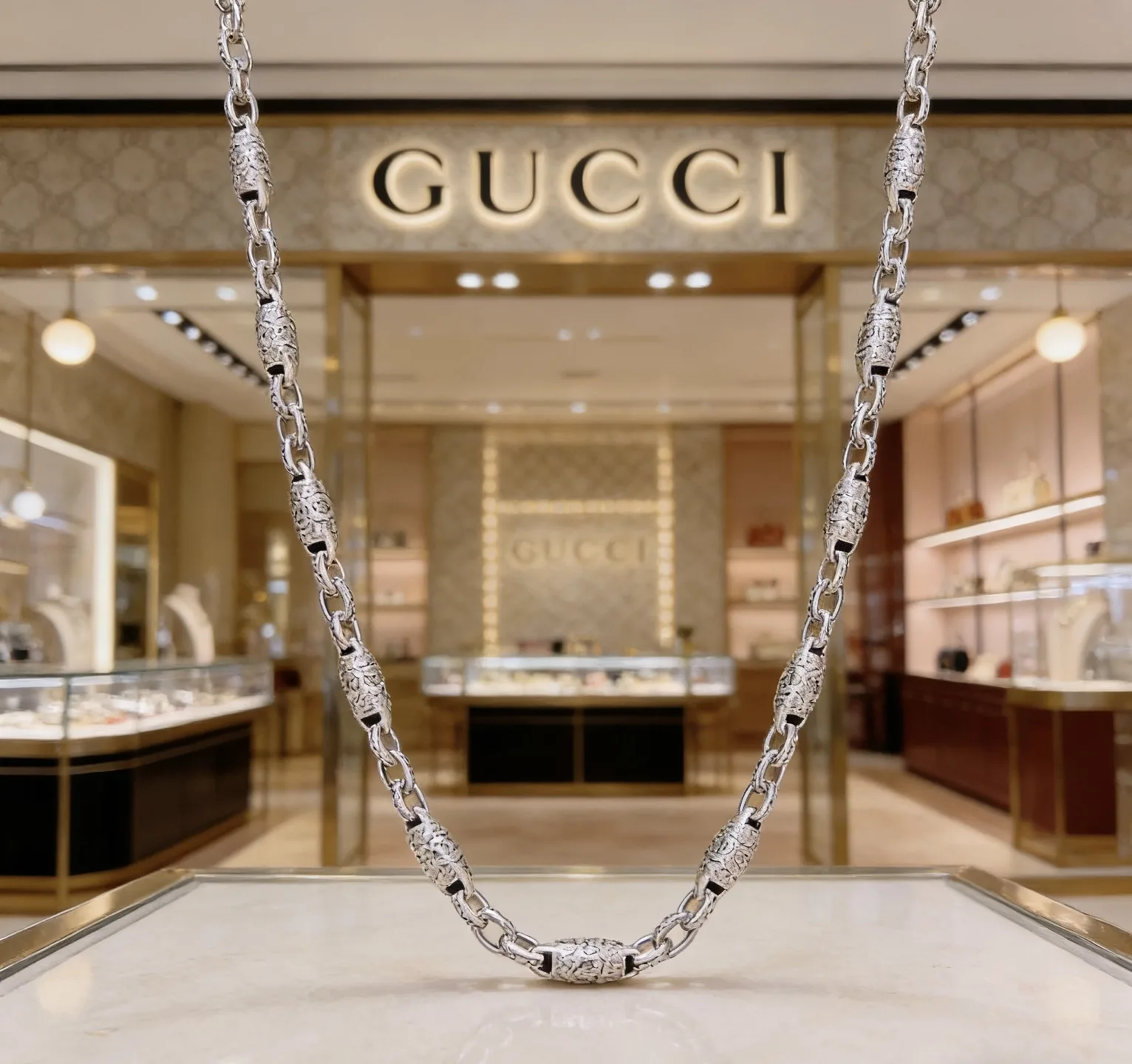 Thermal Gucci Necklace 2610