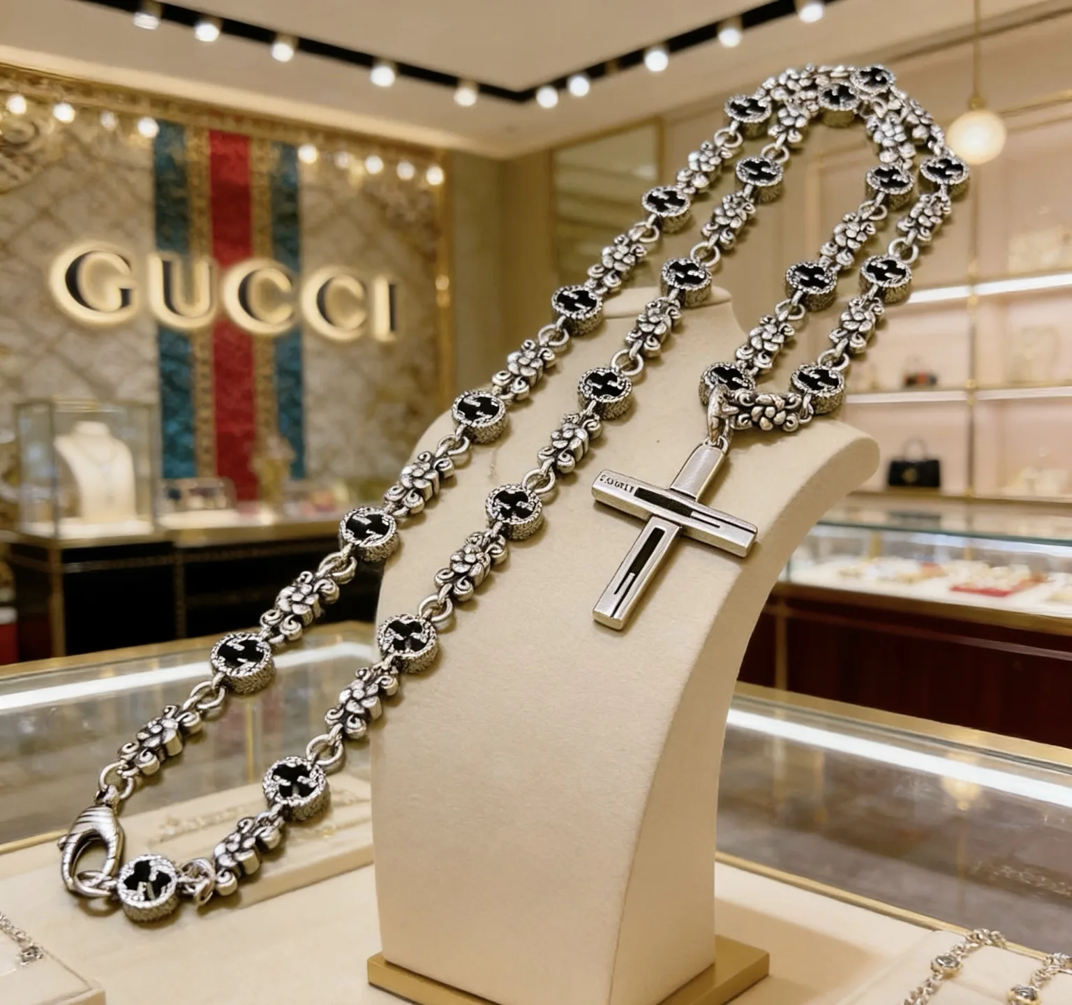 Gucci Necklace Timeless 2585