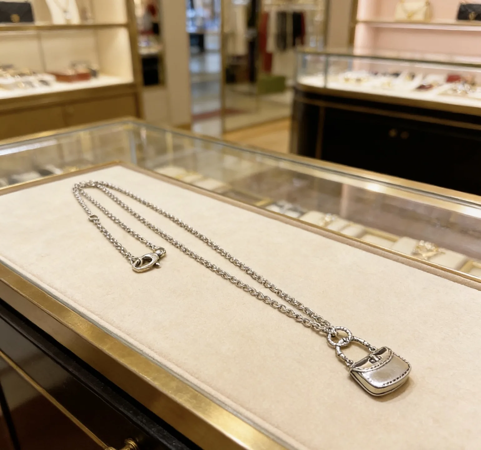 Gucci Necklace Stretchable 2500