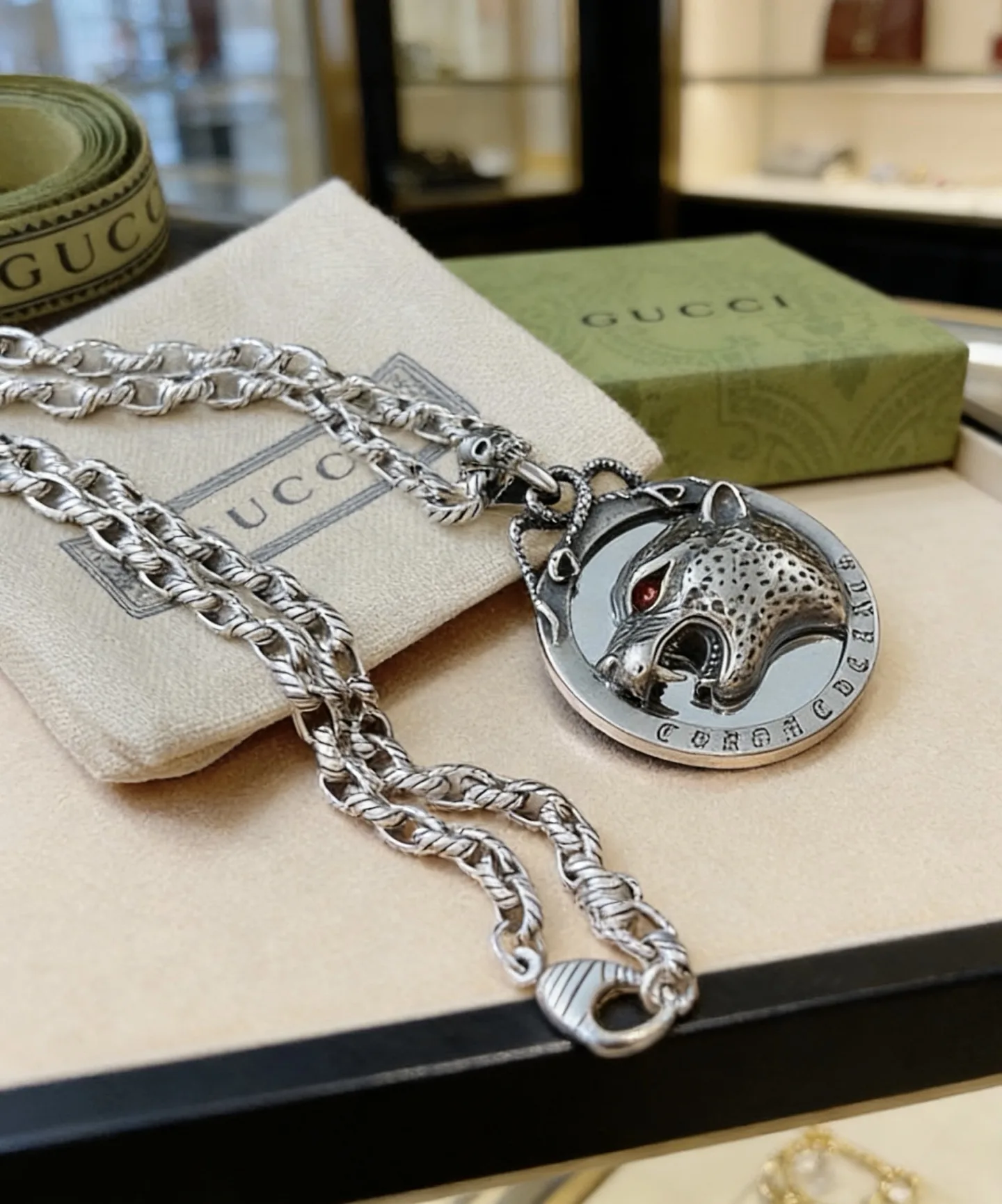 Gucci Necklace Supportive 2551