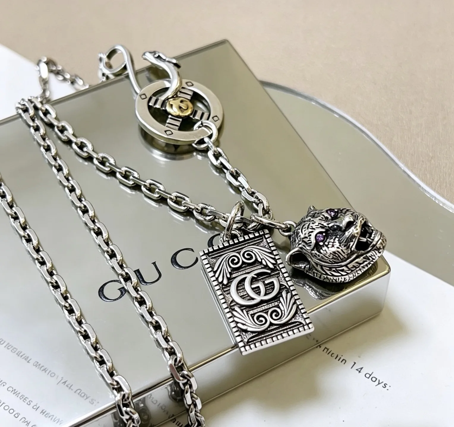 Gucci Necklace Lightweight 2609