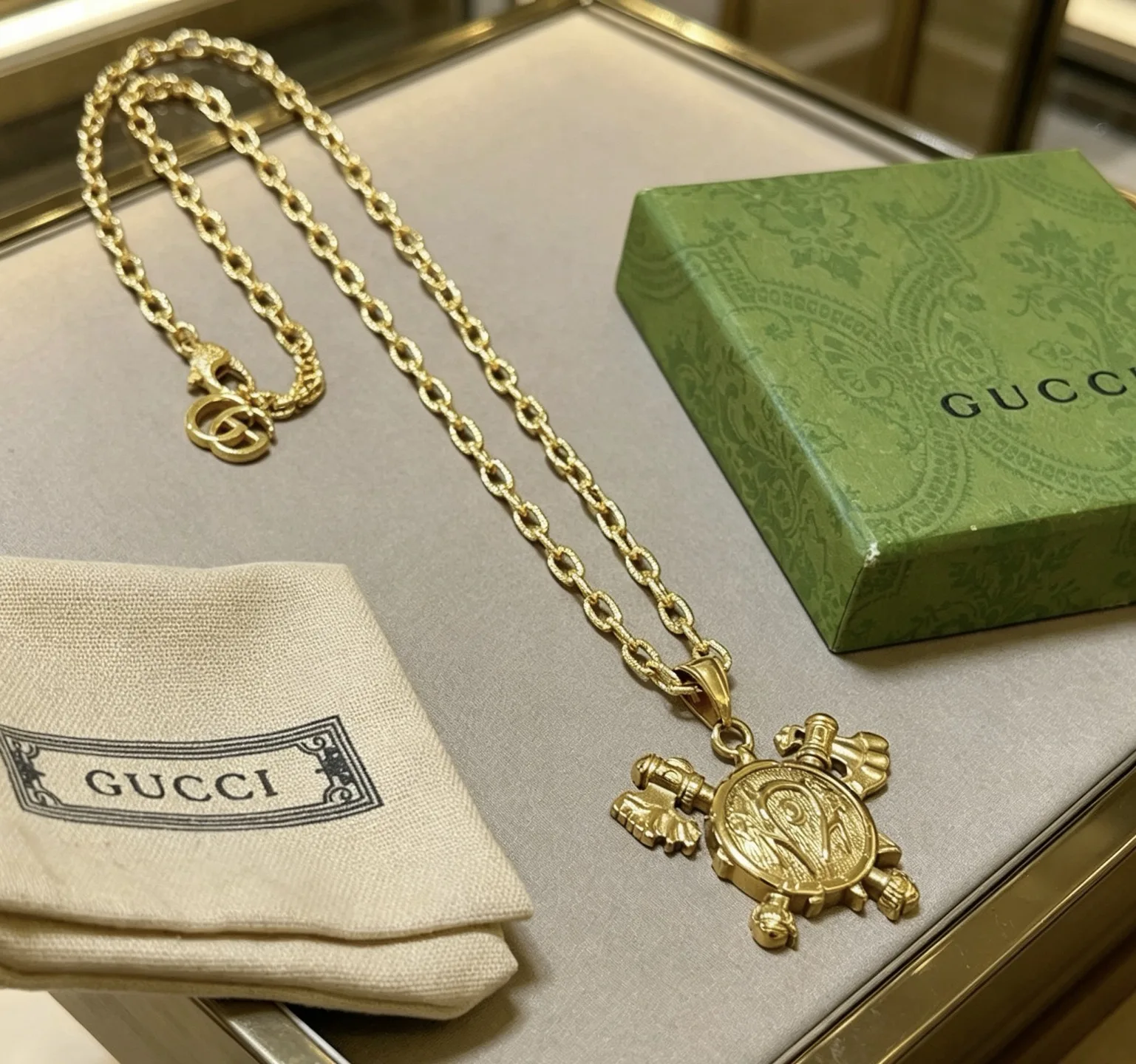 Gucci Necklace GoAnywhere 2531