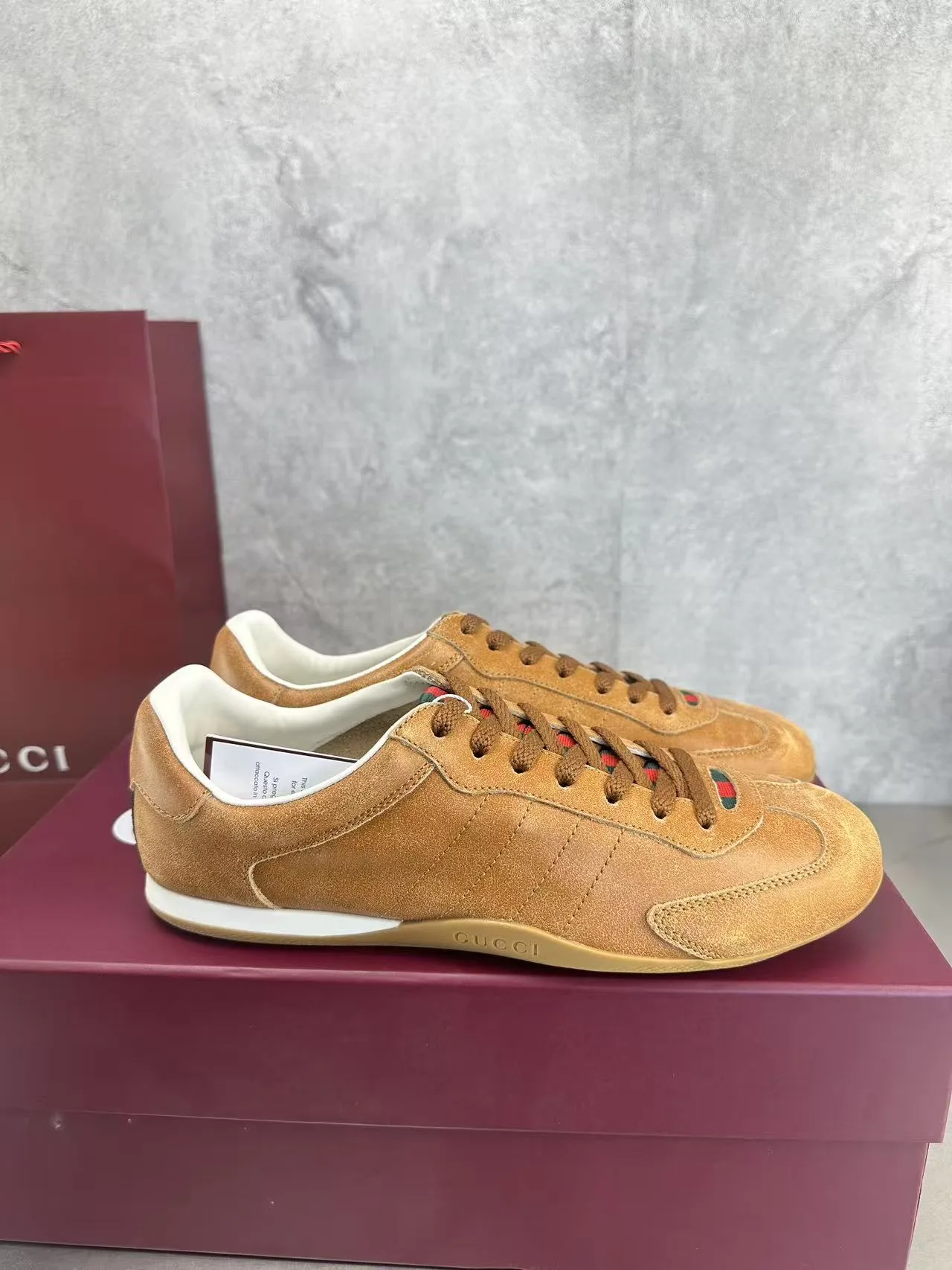 Gucci Sneakers OnTrend 2625