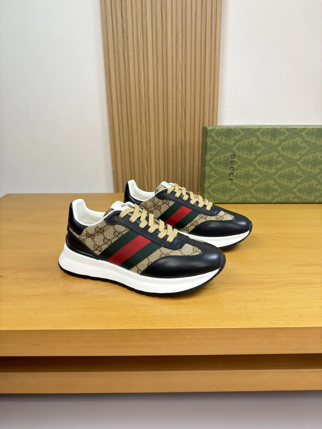 ZipUp Gucci Sneakers 2642