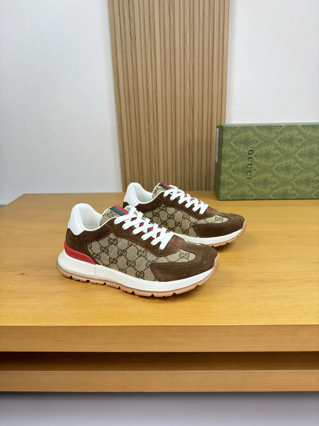 ZipUp Gucci Sneakers 2640