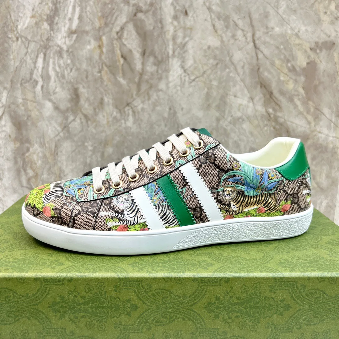 BestValue Gucci Sneakers 2624