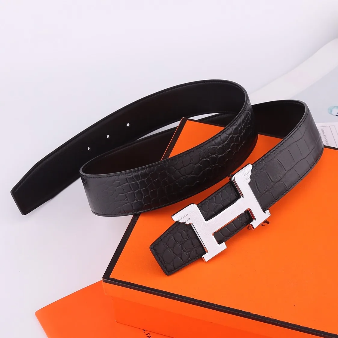 Unique Hermès Belt 4040