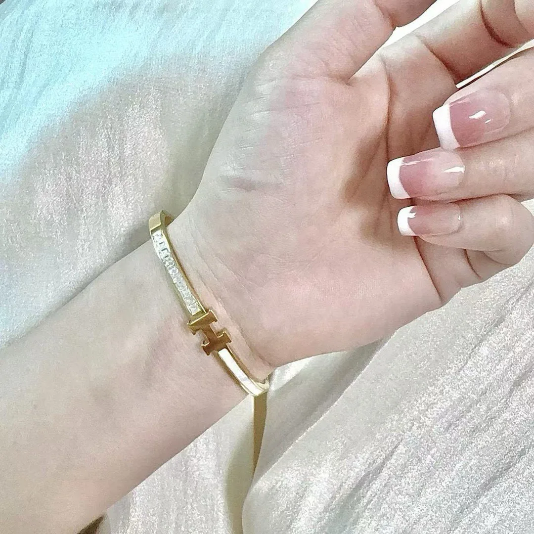 MoistureWicking Hermès Bracelet 4142