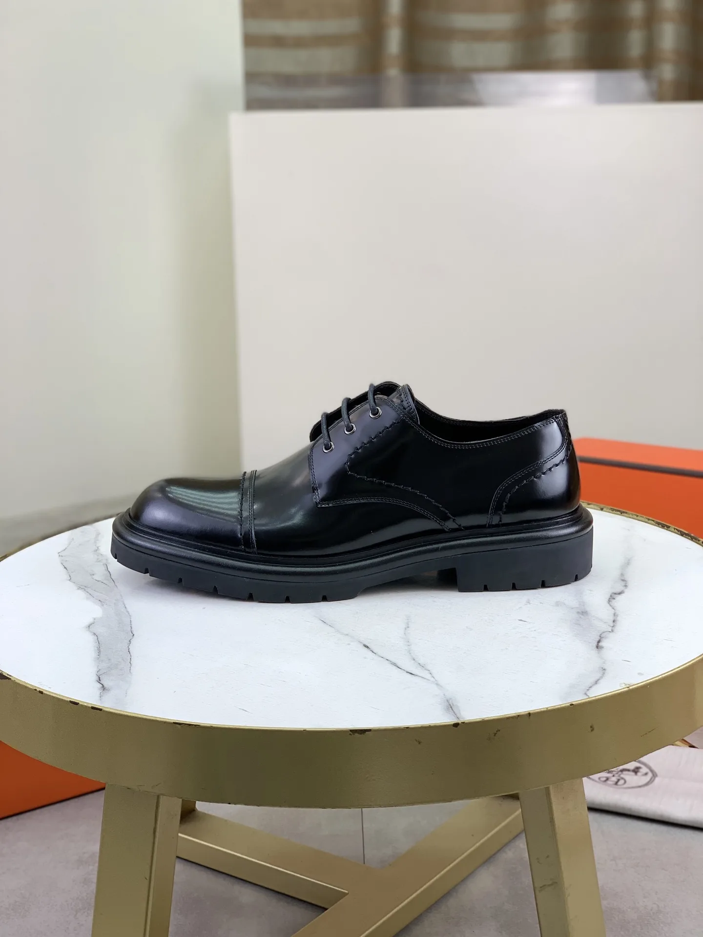 Unique Hermès Formal Wear 4175