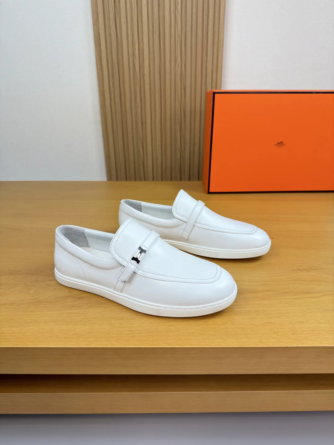 Refined Hermès Sneakers 4121