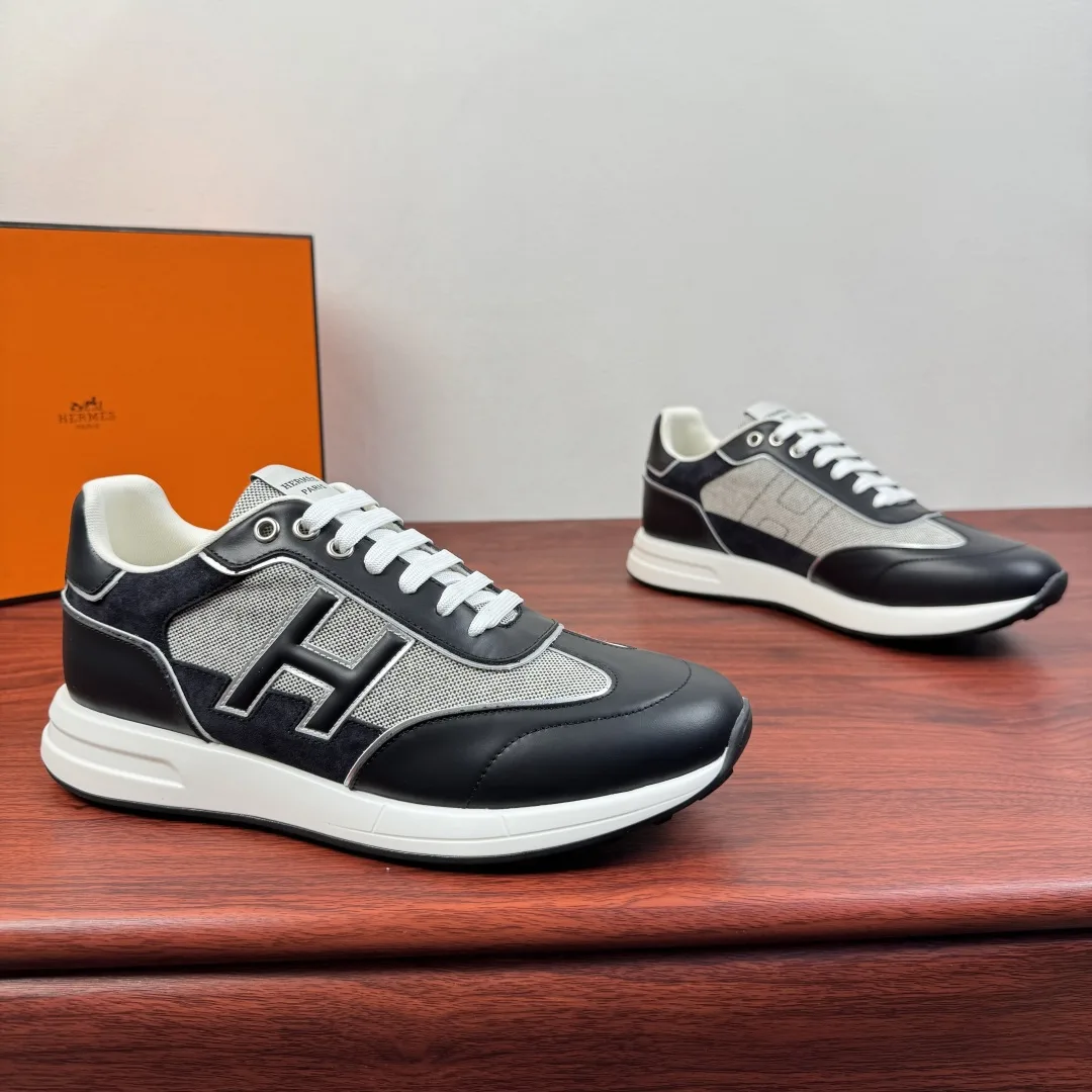 Contemporary Hermès Sneakers 4101