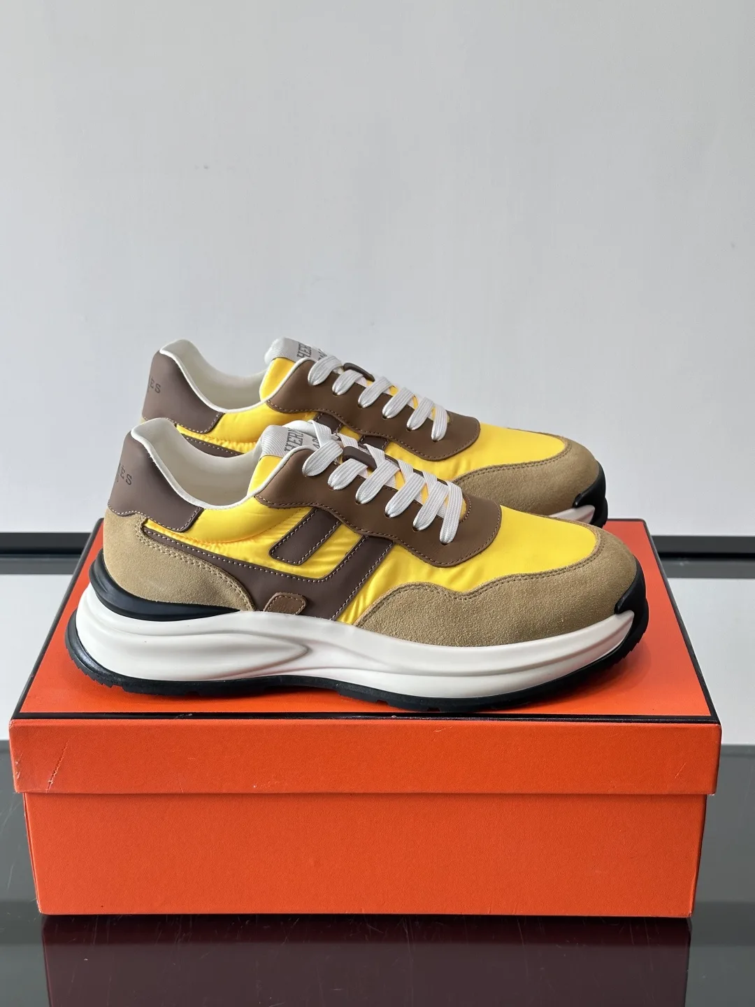 Hermès Sneakers Breathable 4104