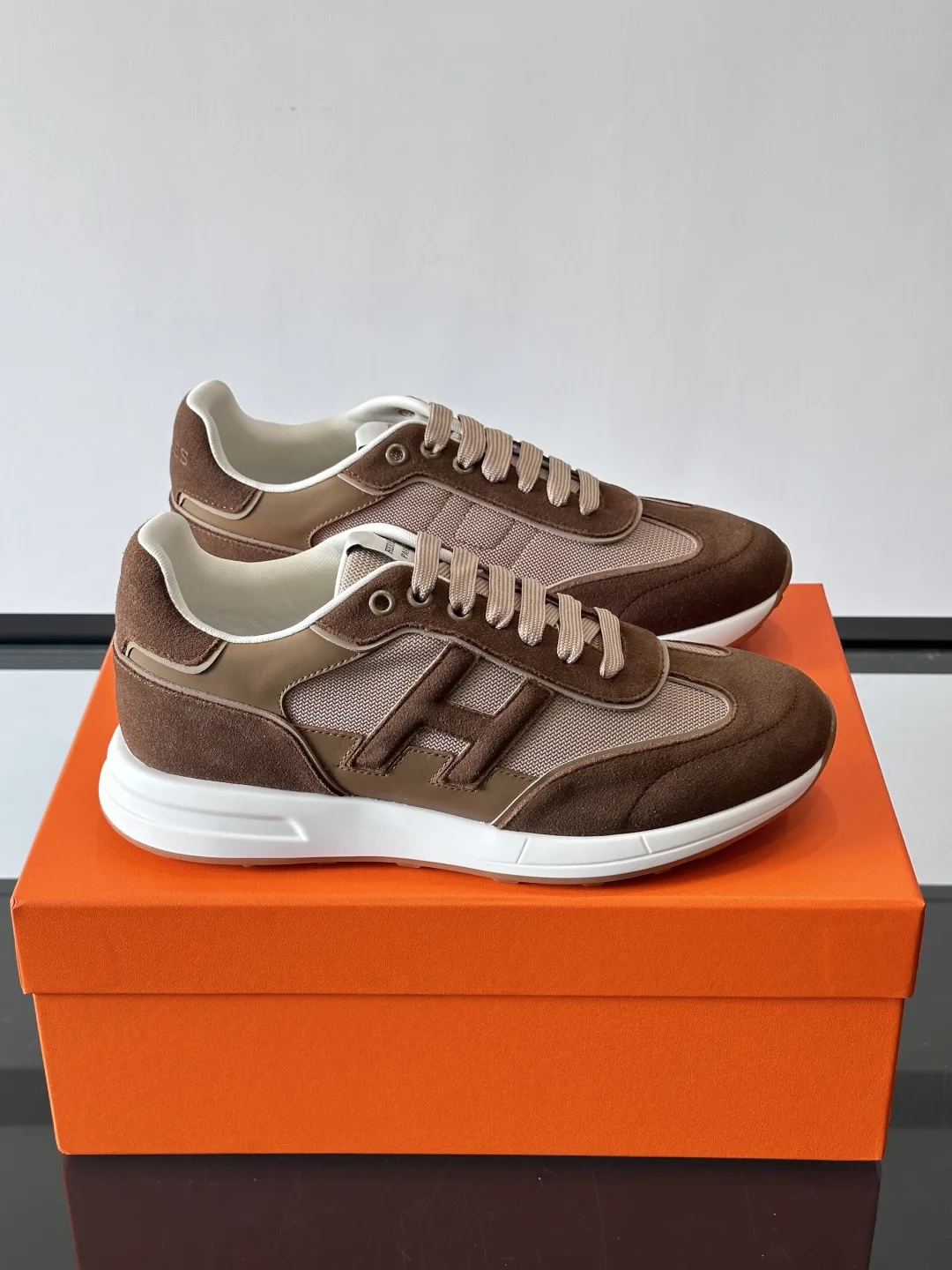 Hermès Sneakers Modern 4084