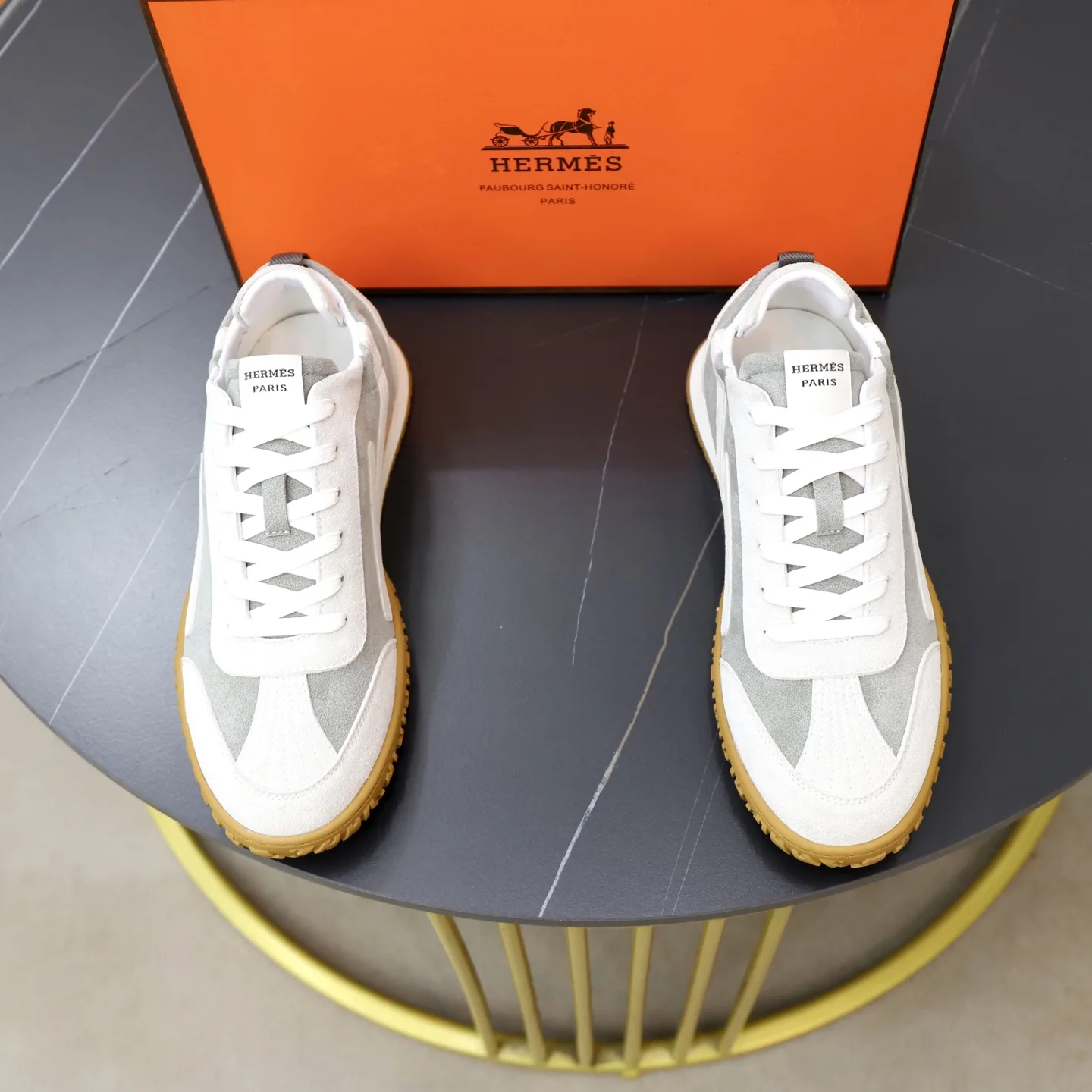 Hermès Sneakers Sleek 4111