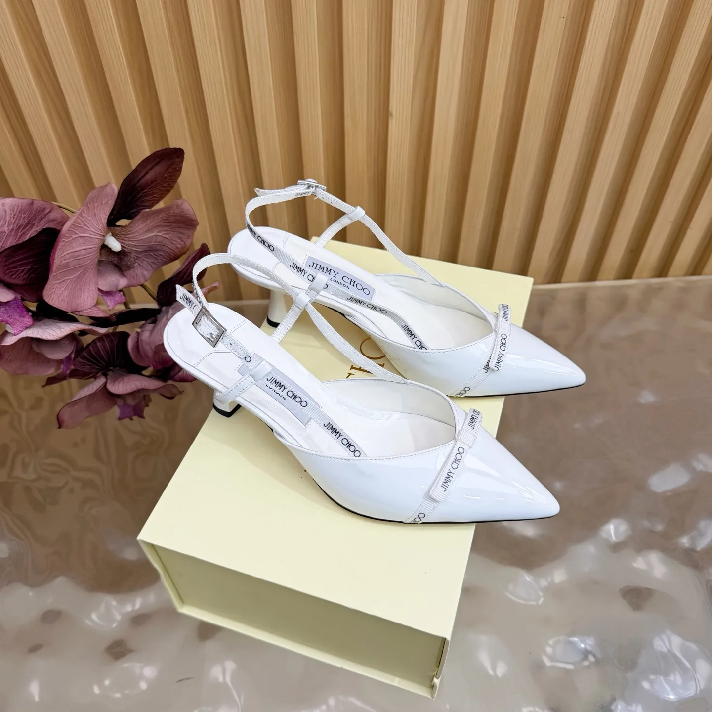 Jimmy Choo High Heel Casual 7523