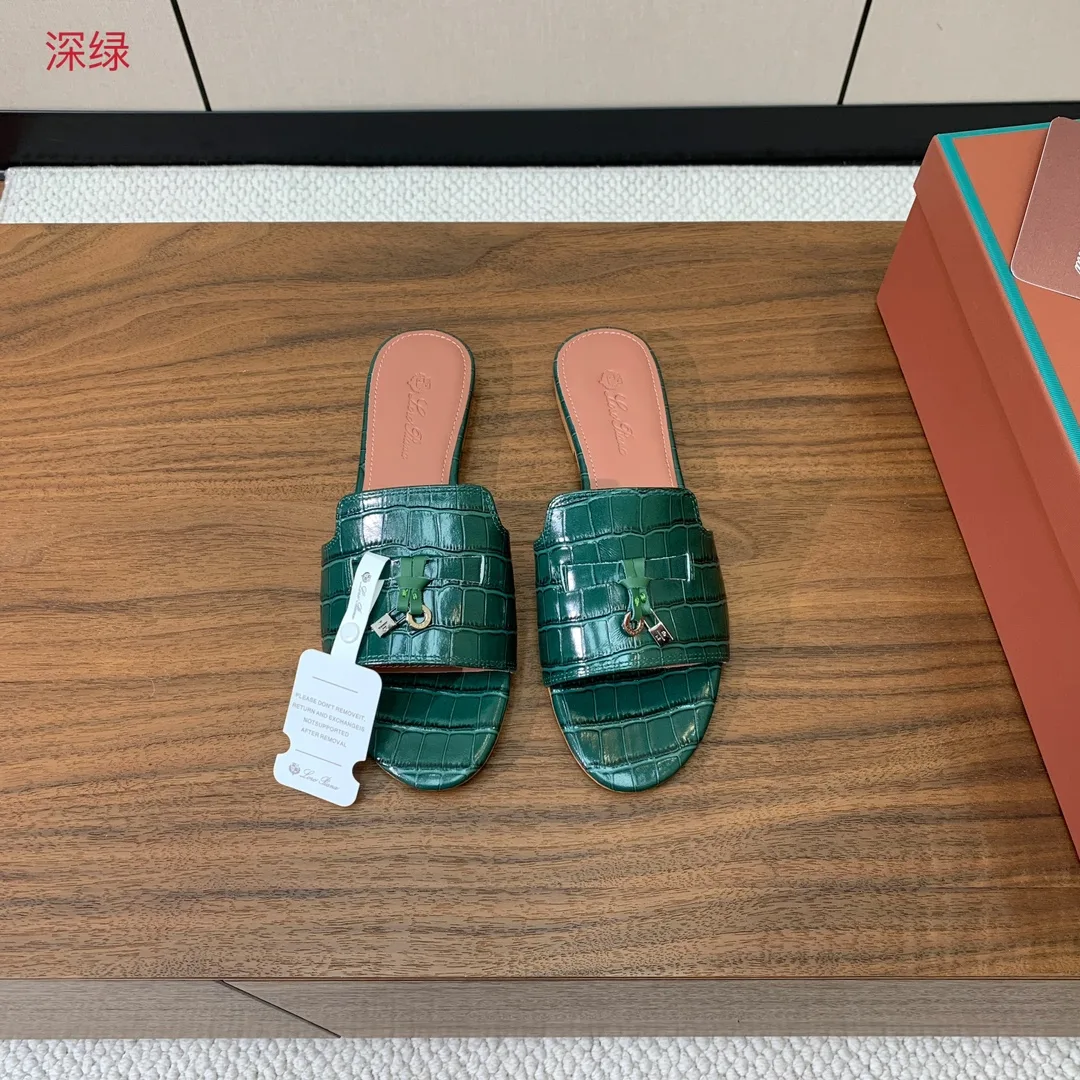 OdorResistant Loro Piana Slippers 6502