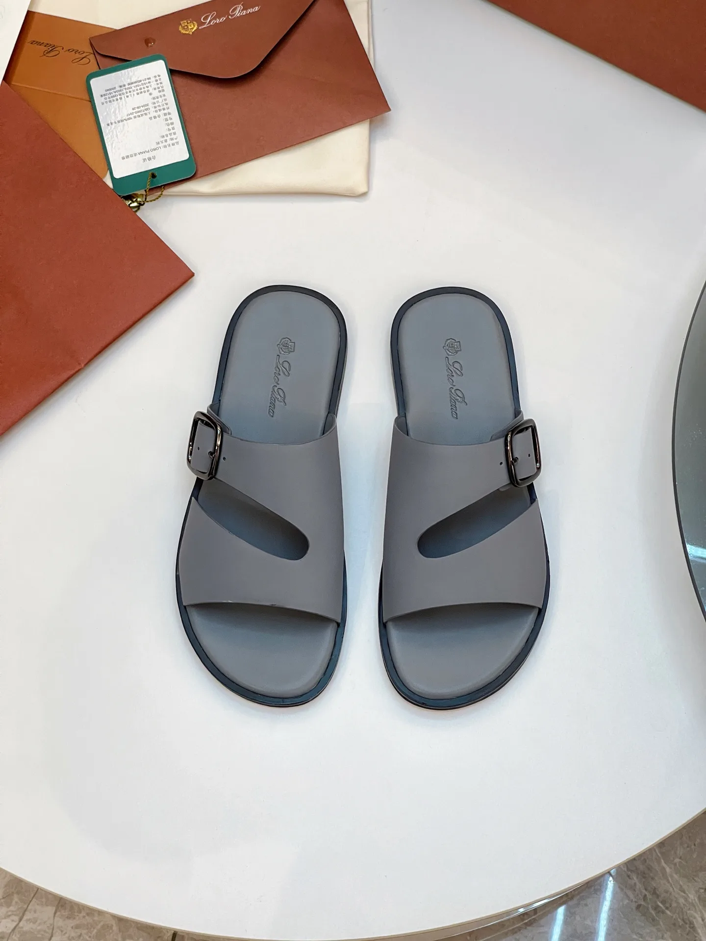 Loro Piana Slippers Trendsetting 6497