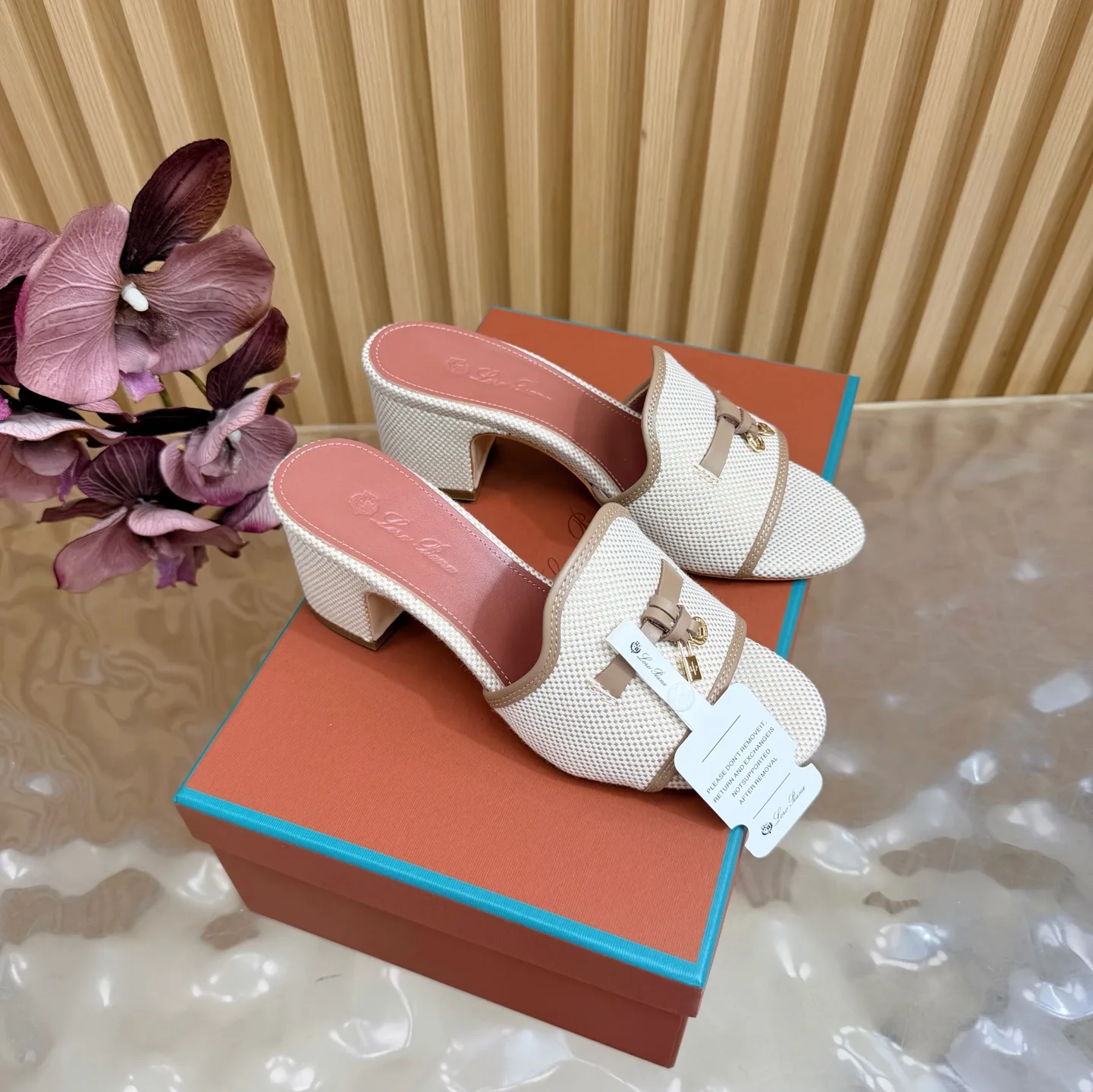 Supportive Loro Piana Slippers 6487