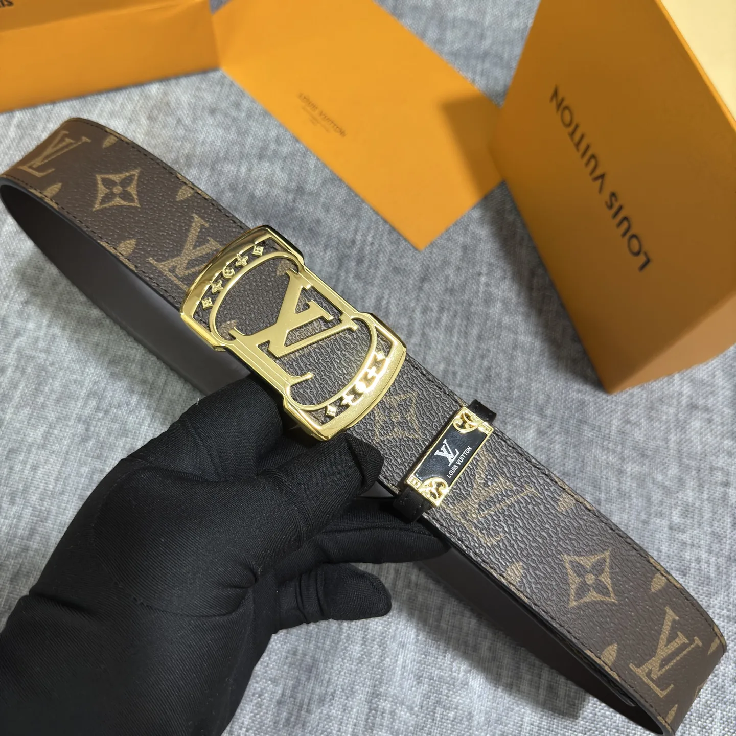 EasyCare Louis Vuitton Belt 50