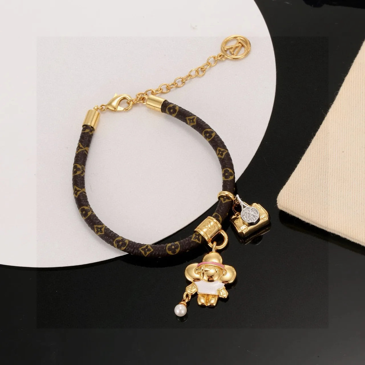 Louis Vuitton Bracelet TravelReady 130