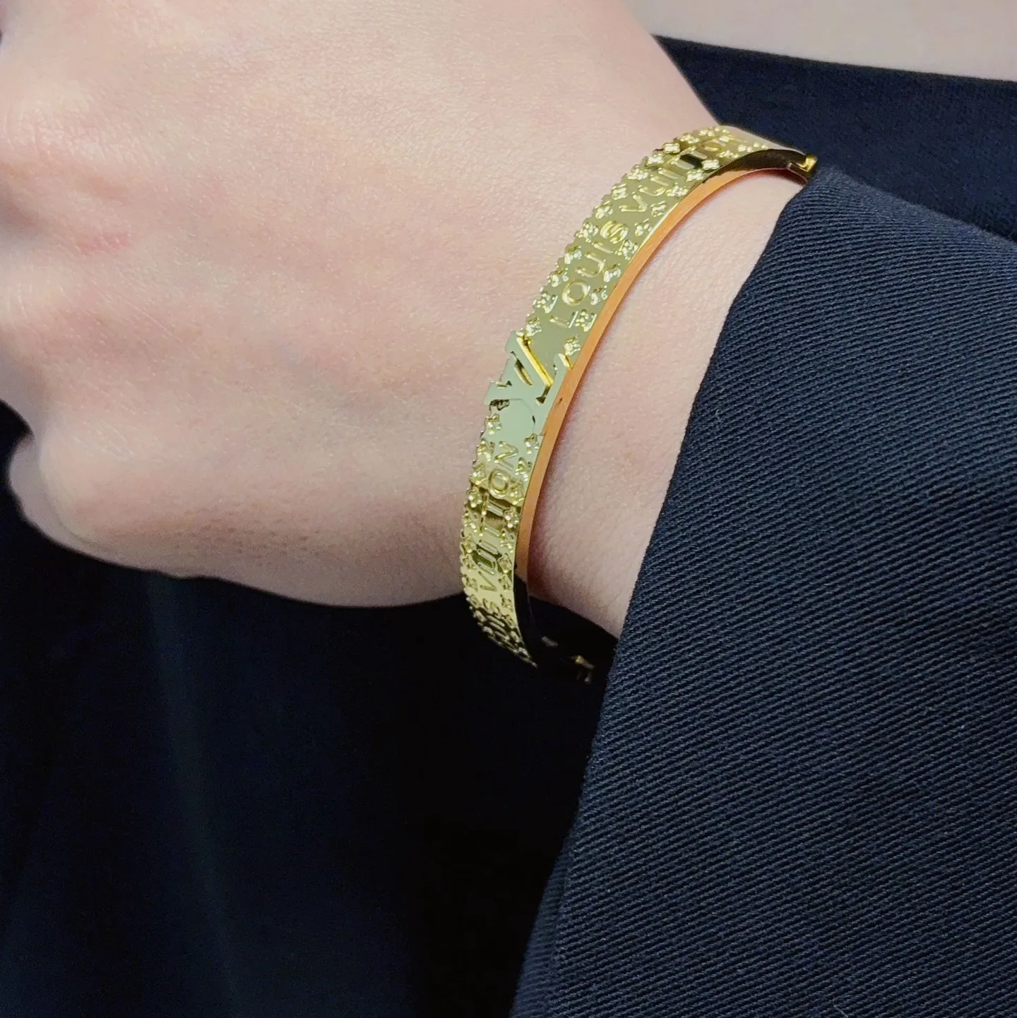 Louis Vuitton Bracelet OdorResistant 112