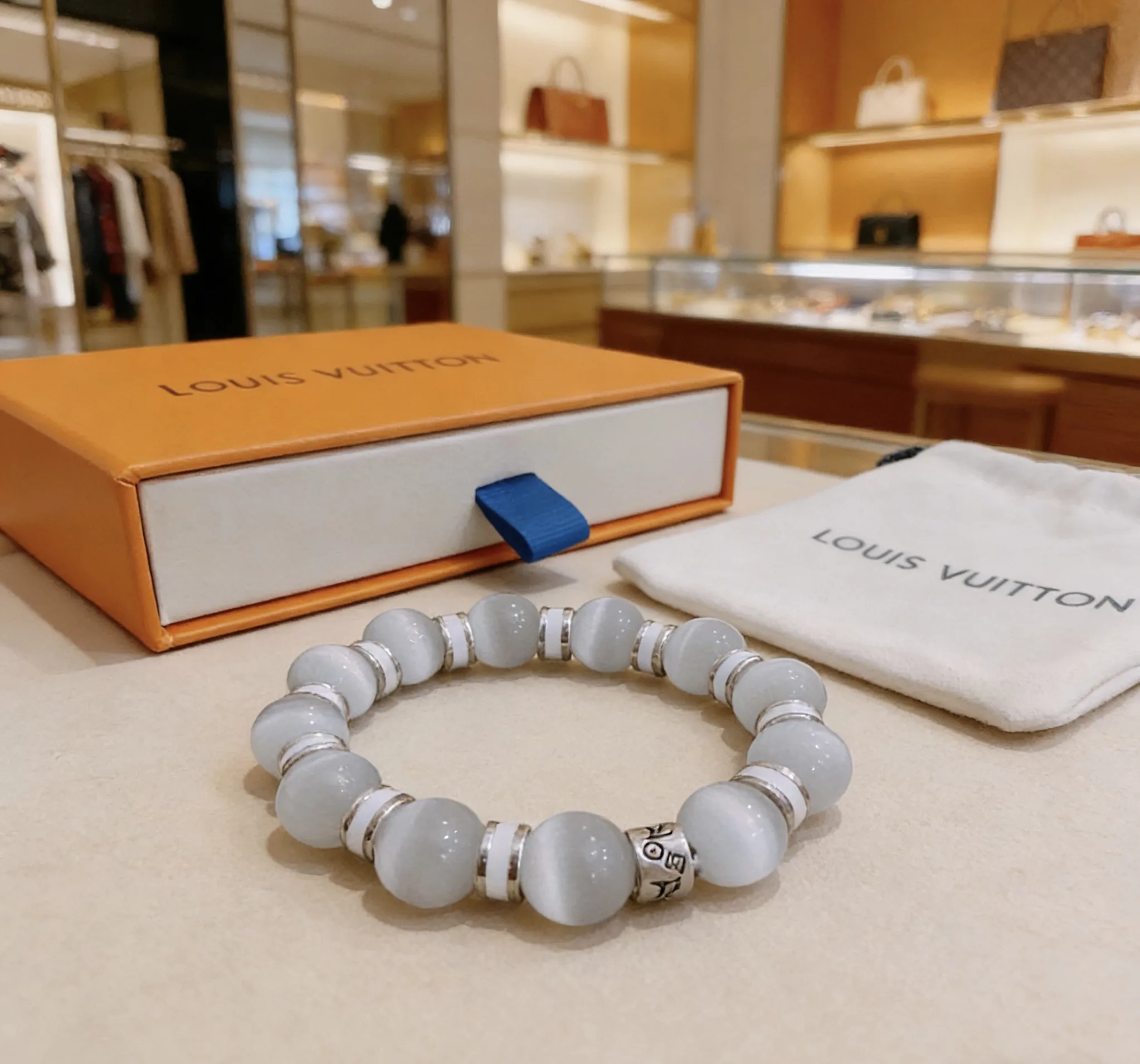 Durable Louis Vuitton Bracelet 85